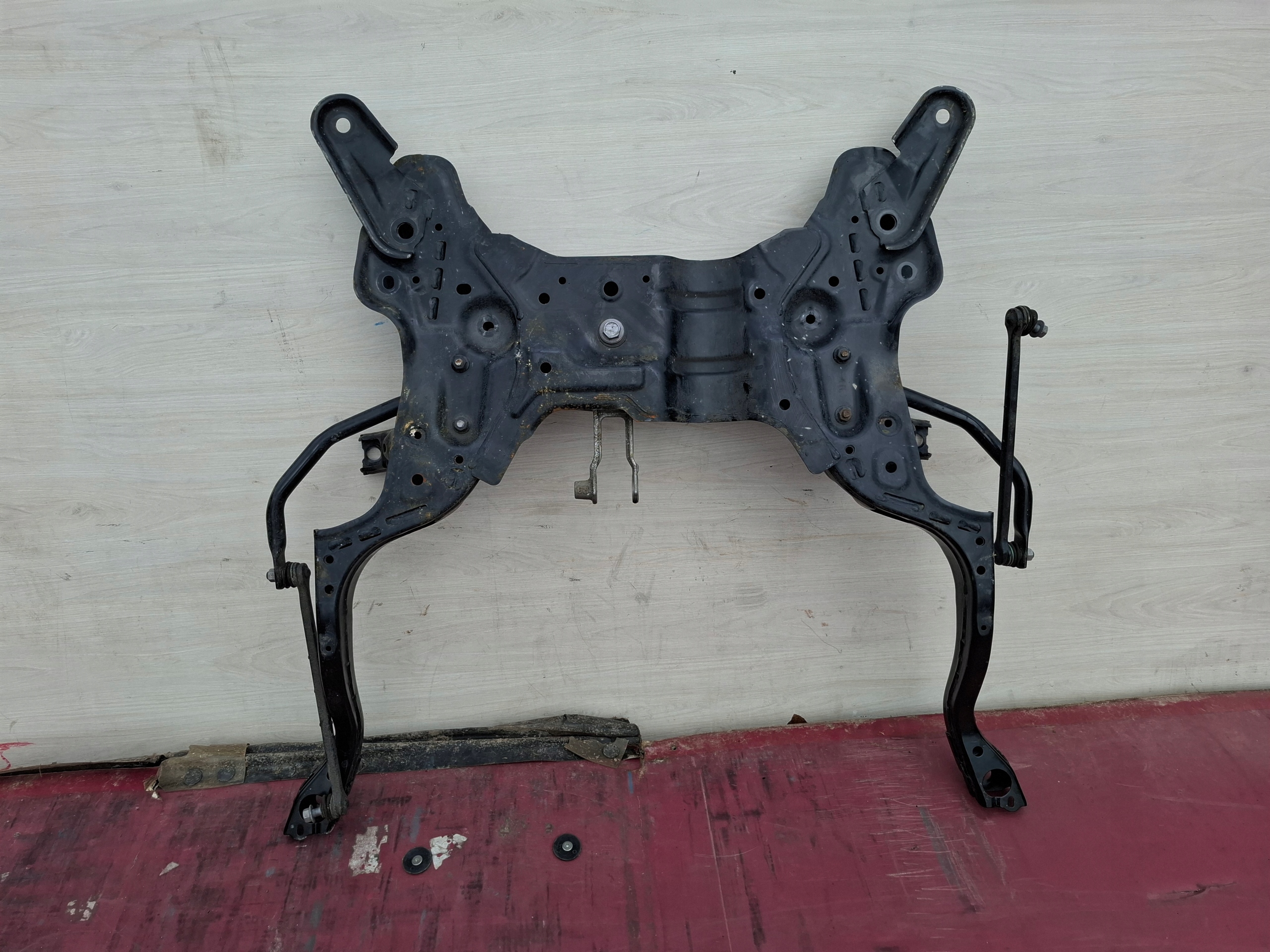 axle beam front TOYOTA AYGO X 1.0 24r