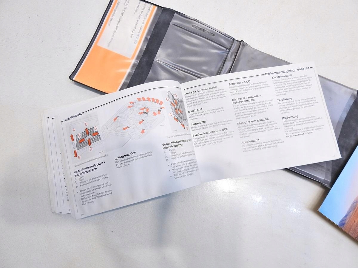 INSTRUKCJA OBSŁUGI VOLVO V70 II Marka Volvo