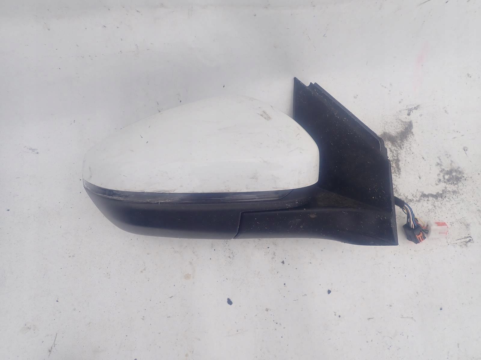 PEUGEOT 3008 II 16- mirror front front right