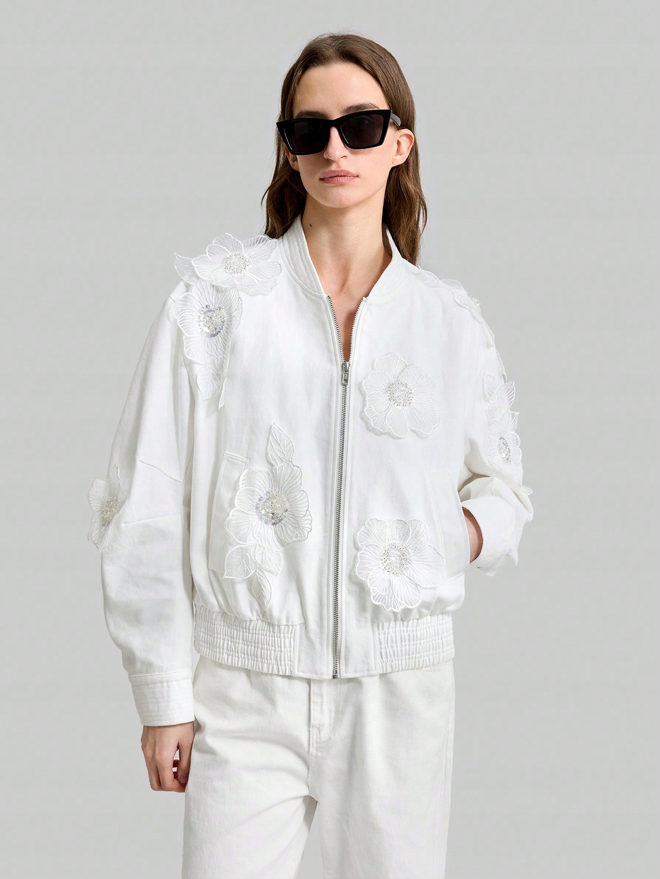 Džínová Bunda Bomber Zdobená Květinami 3D Bílá Casual Shein S 36