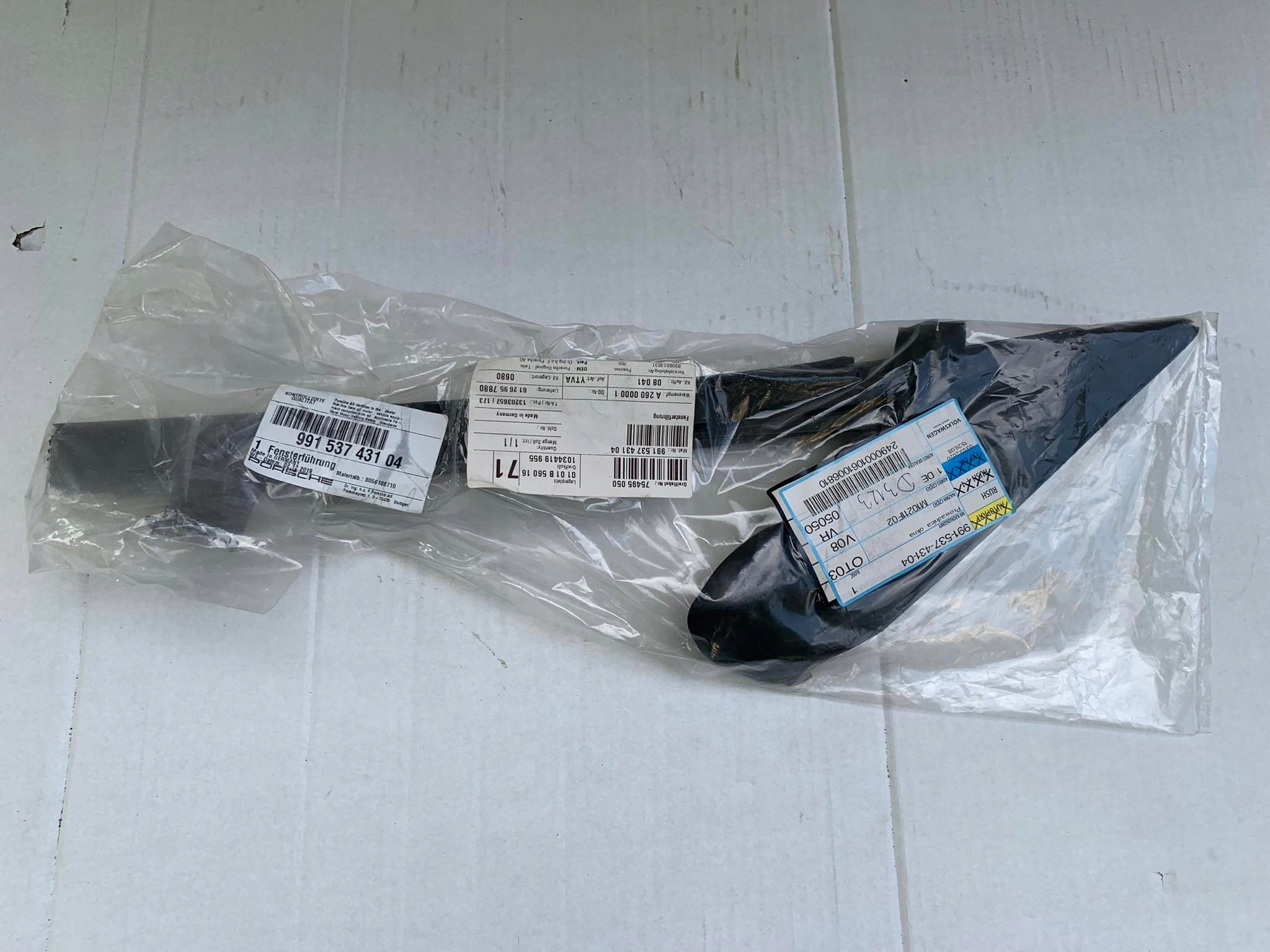 99153743104 - Віконна Направляюча, L