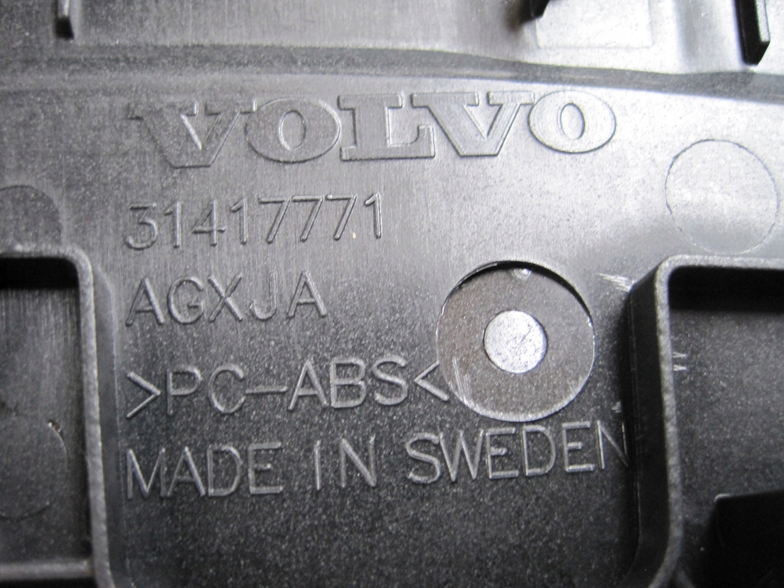 frame cover consoles VOLVO XC60 31417771