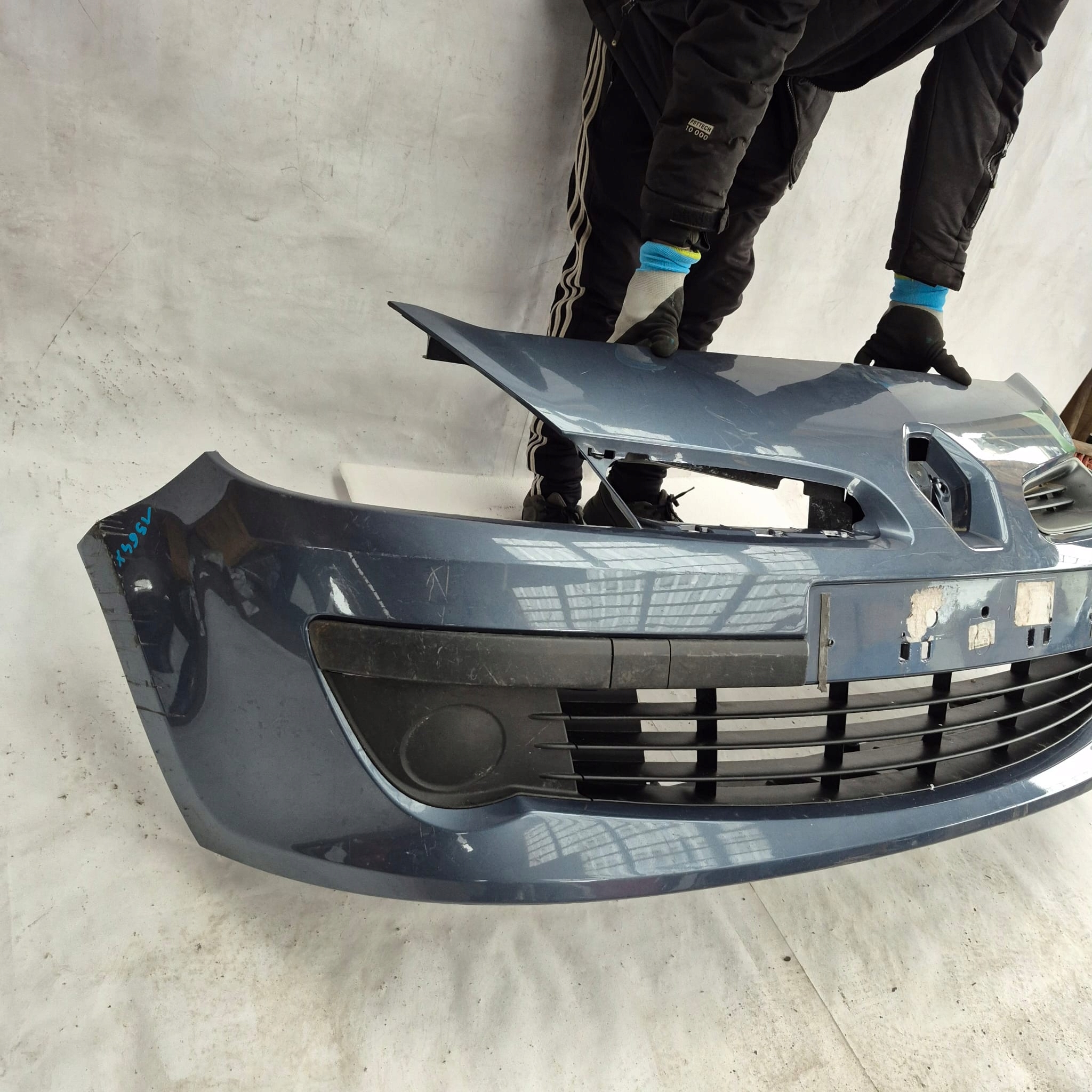 RENAULT CLIO III 3 195 05-09 bumper front front