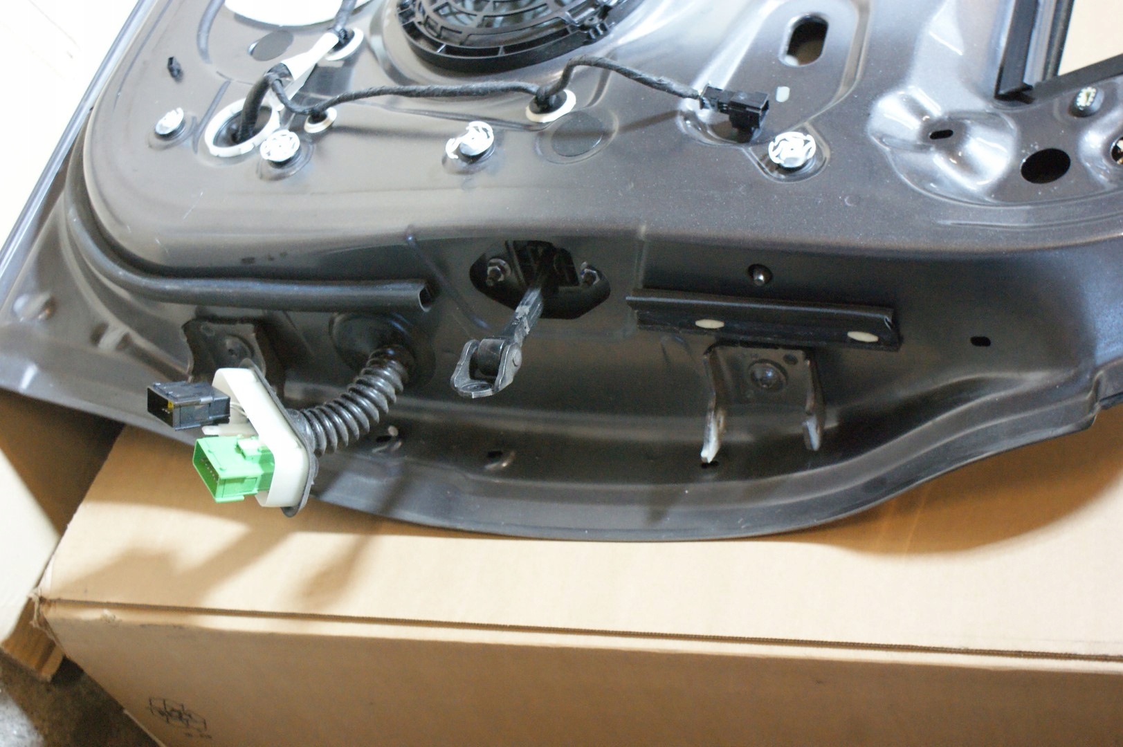 CITROEN C4 CACTUS LIFT DRZWI LEWY PRZÓD EVL 2018R Typ samochodu Samochody osobowe