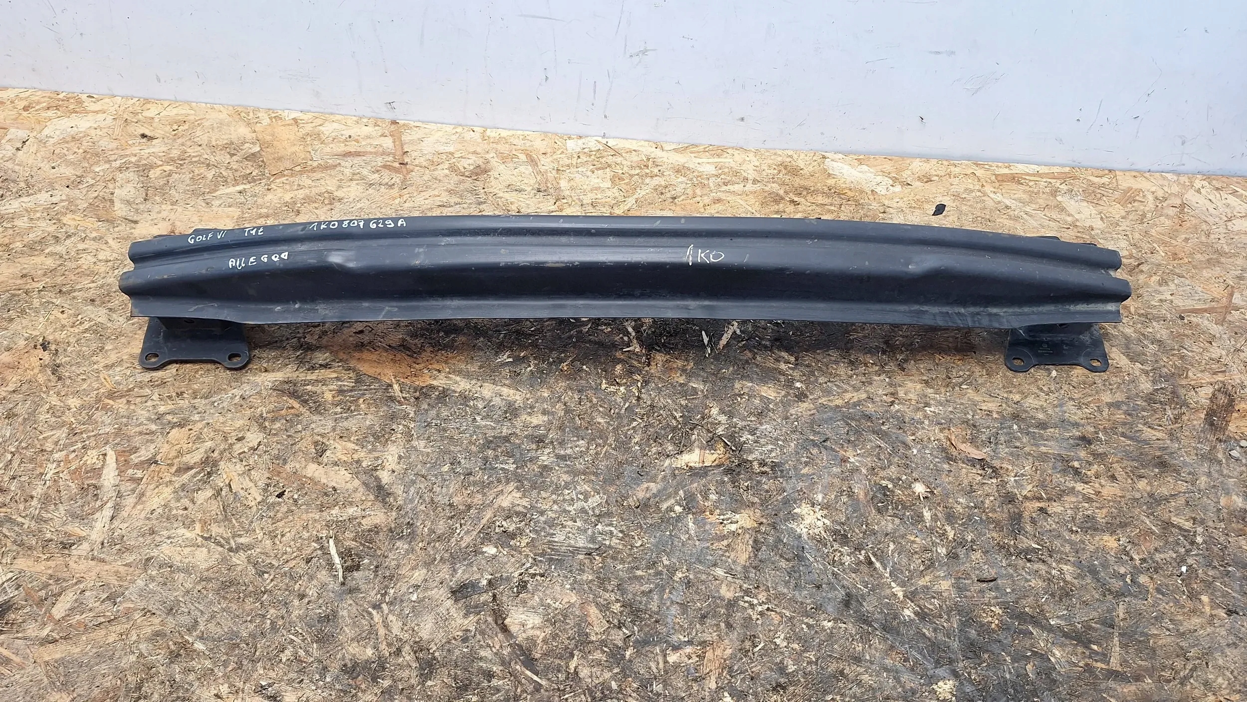bumper support rear part 1K0807629A Volkswagen VW SCIROCCO GOLF V VI