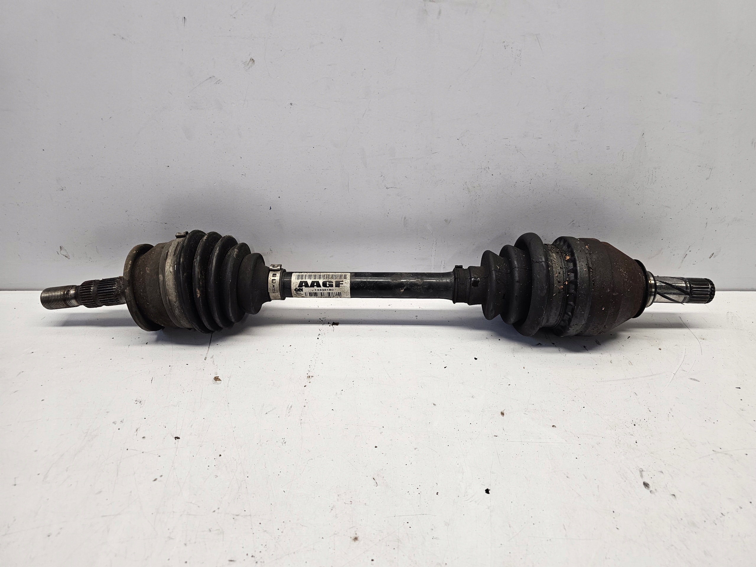 OPEL ASTRA J LIFT semi-axis left short. 13335160 AAGF 1.3 CDTI