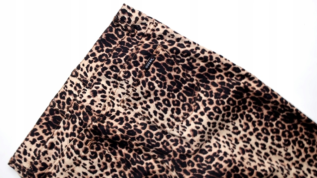 GUESS 30 JEANSOWE SPODNIE W PANTERKĘ LEOPARD ZWIERZĘCY WZÓR DOPASOWANE Rozmiar 30