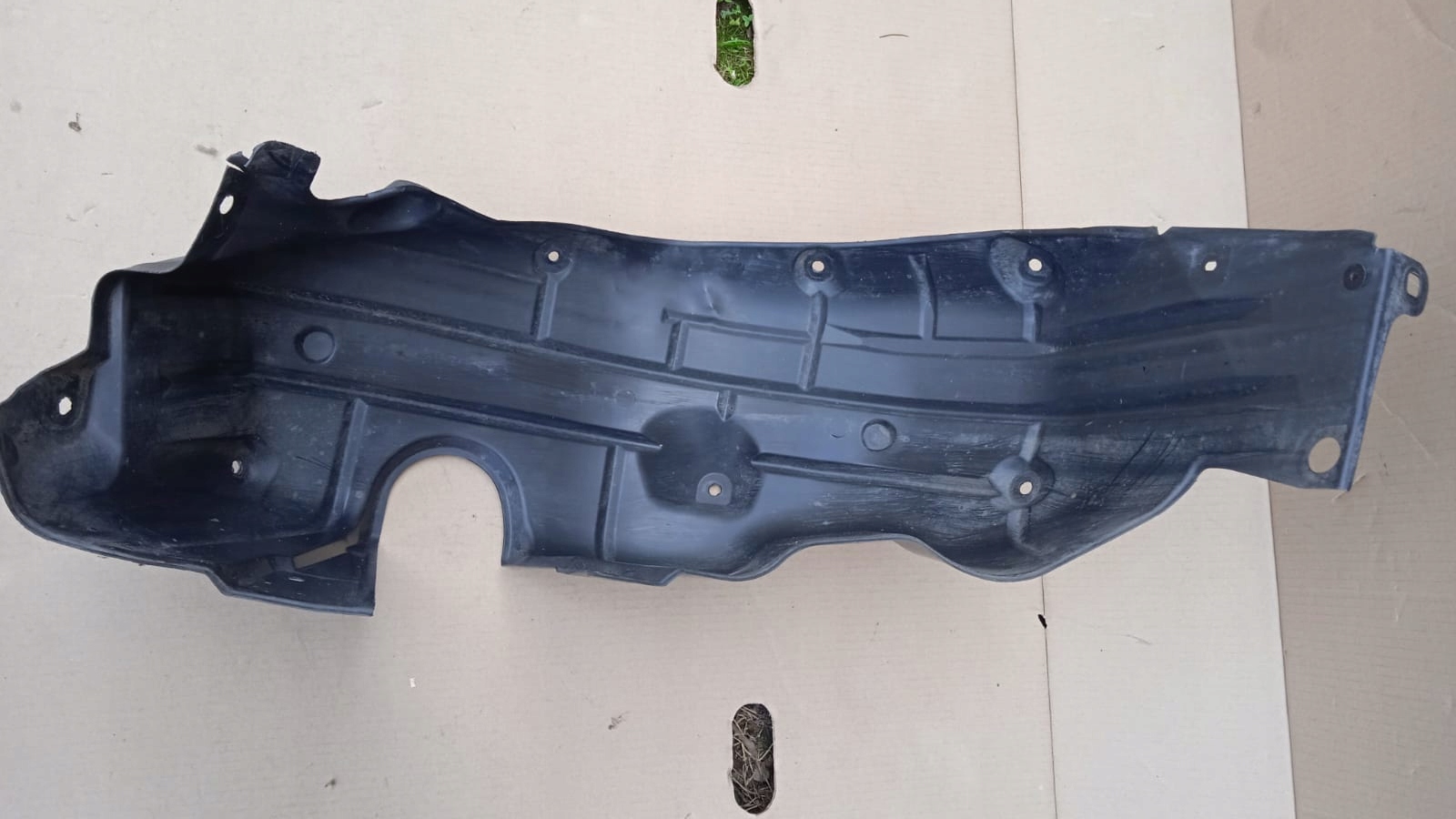 mudguard right rear part TOYOTA YARIS IV 20
