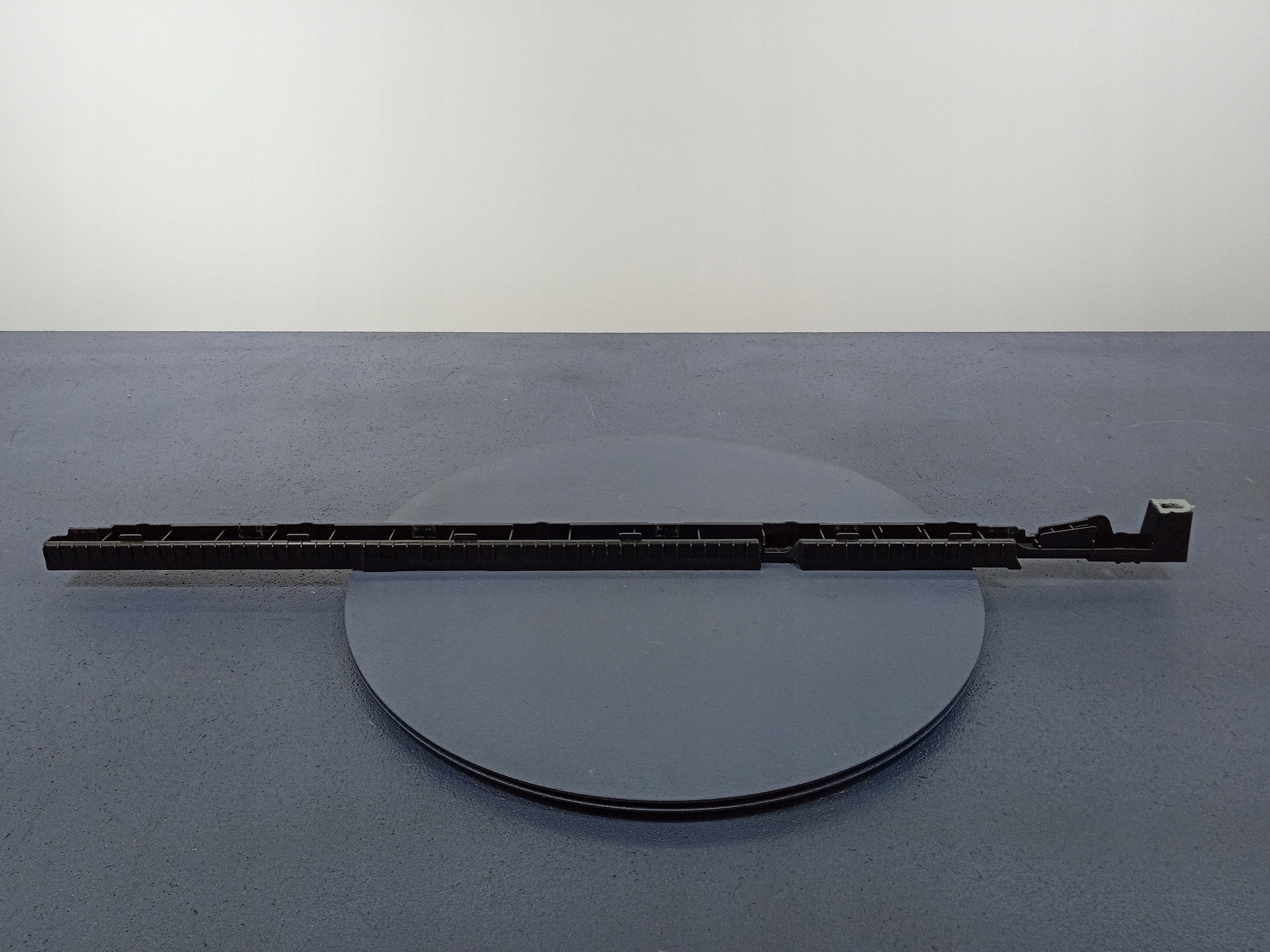 MERCEDES CL W216 накладка левая A2166800256