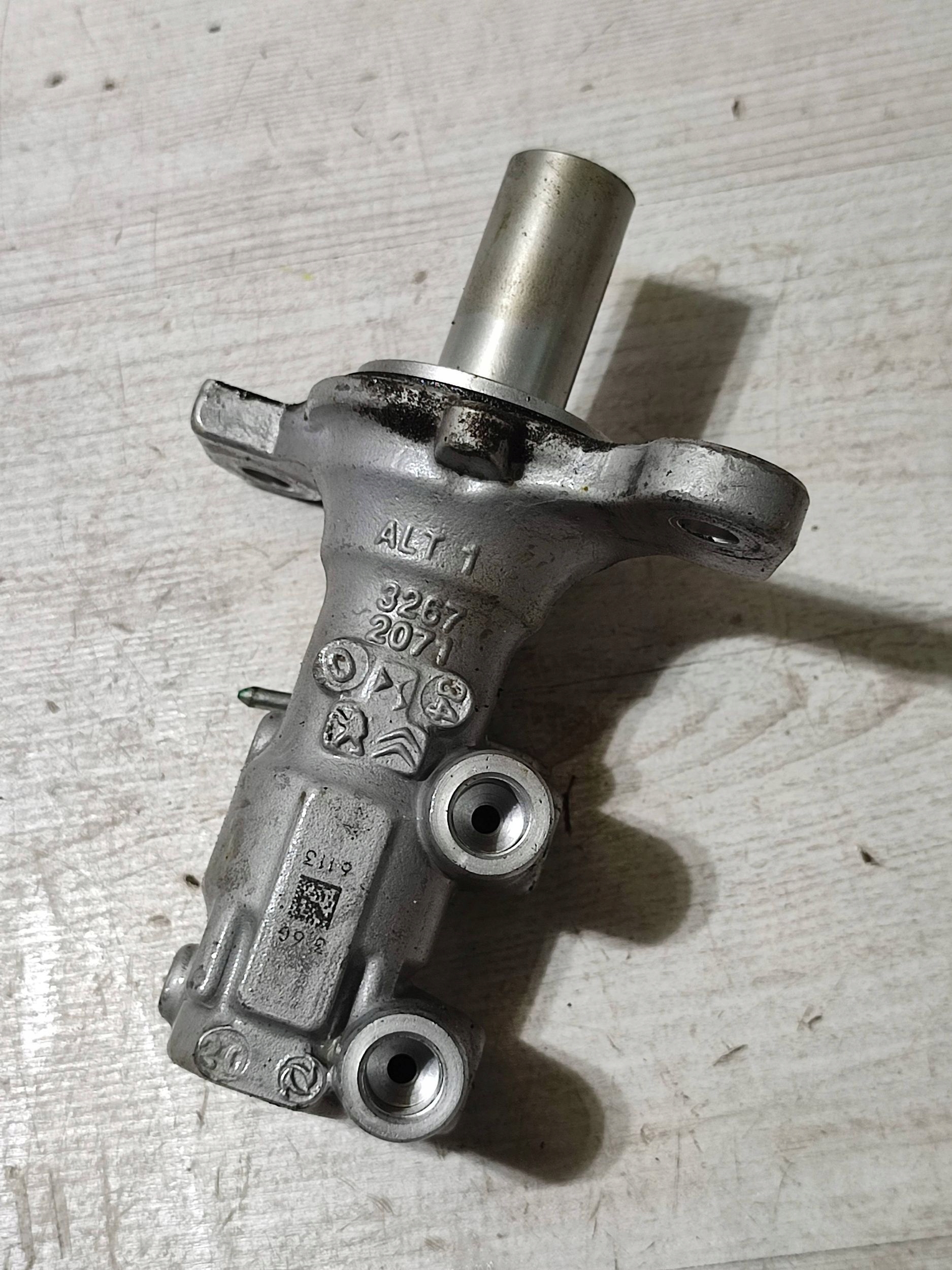 Opel Corsa F 2020 Regulator sily hamowania