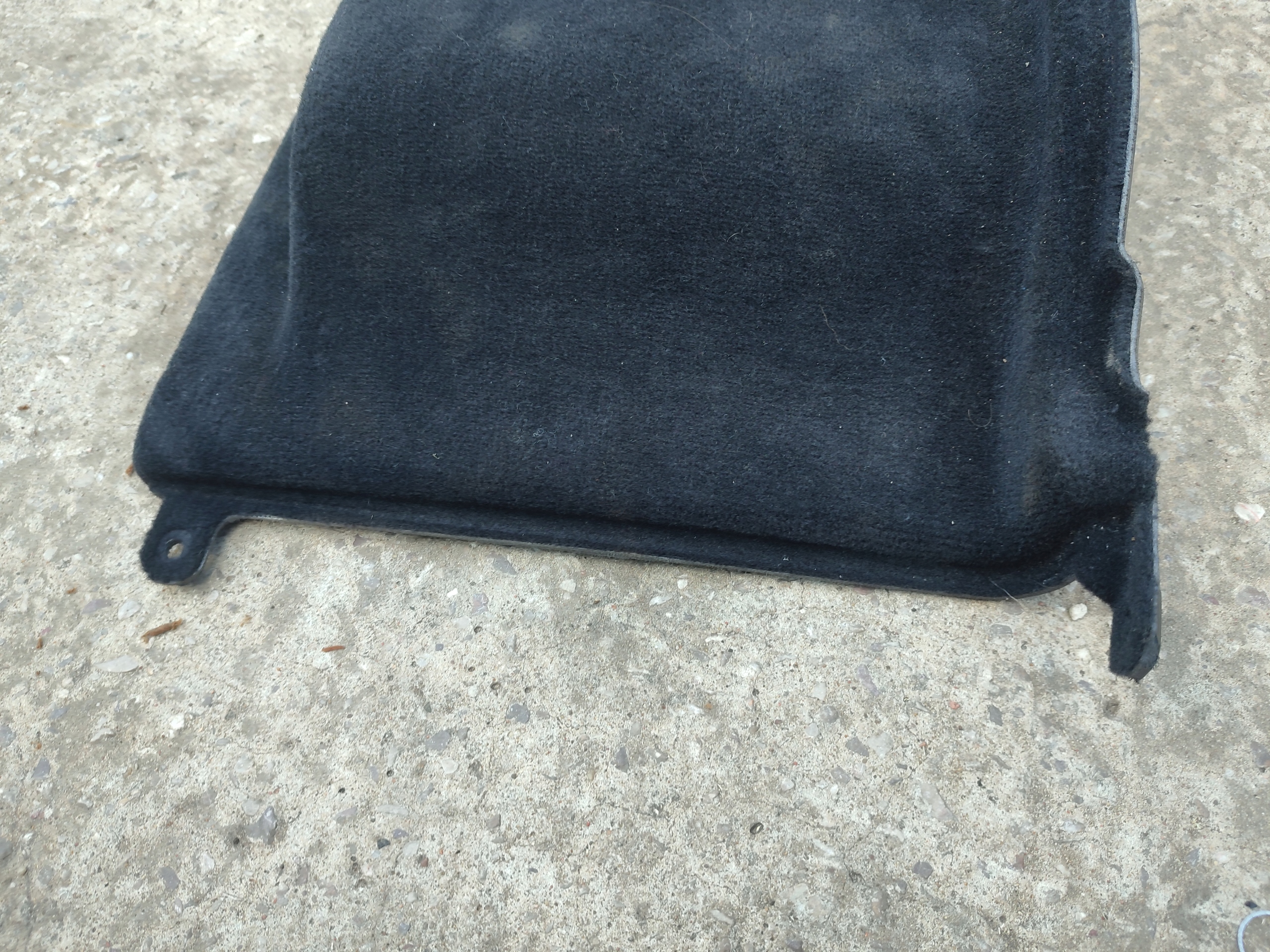 boot upholstery left Mercedes W204 kombi A2046902725