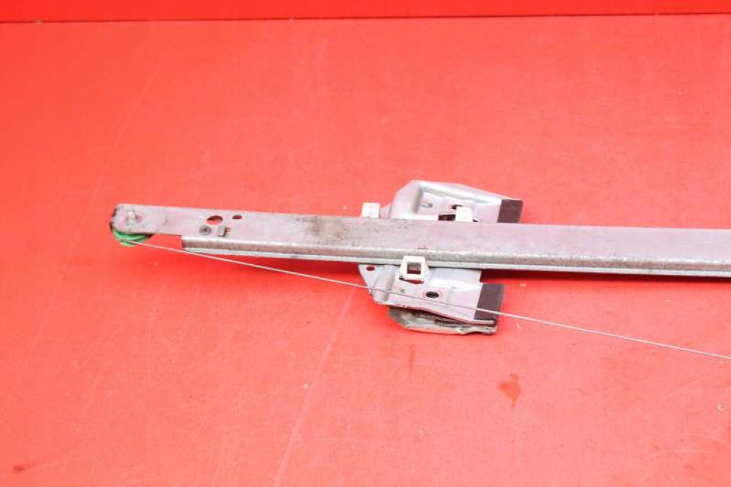 window regulator left front EU A9067200046 MERCEDES SPRINTER W906 06-19
