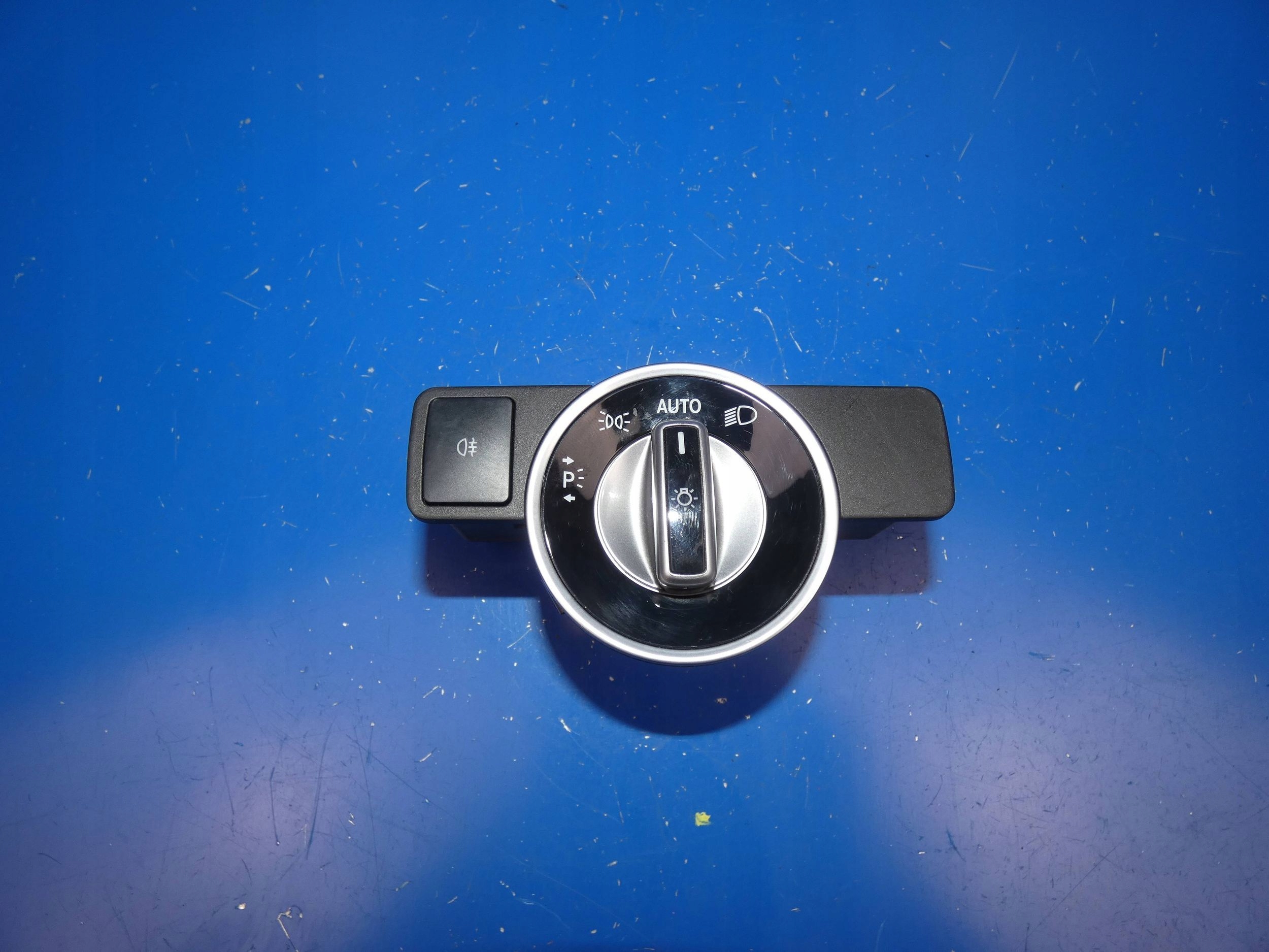 MERCEDES CLA W117 W176 W156 switch light switch