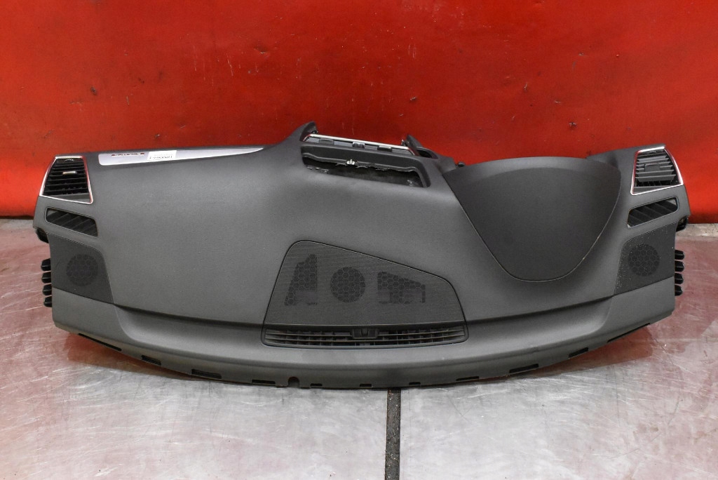 dashboard instrument panel console cockpit airbag EU AUDI Q5 8R 08-12