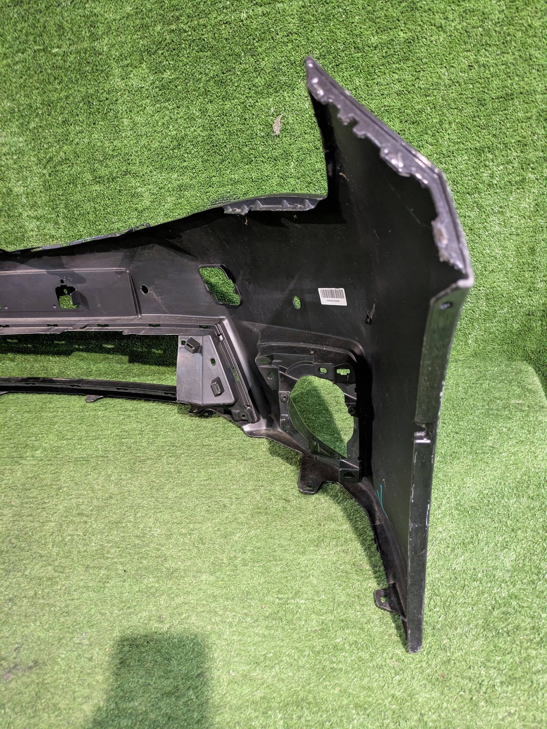 front bumper front TOYOTA COROLLA E16 E18 NR.Z9079