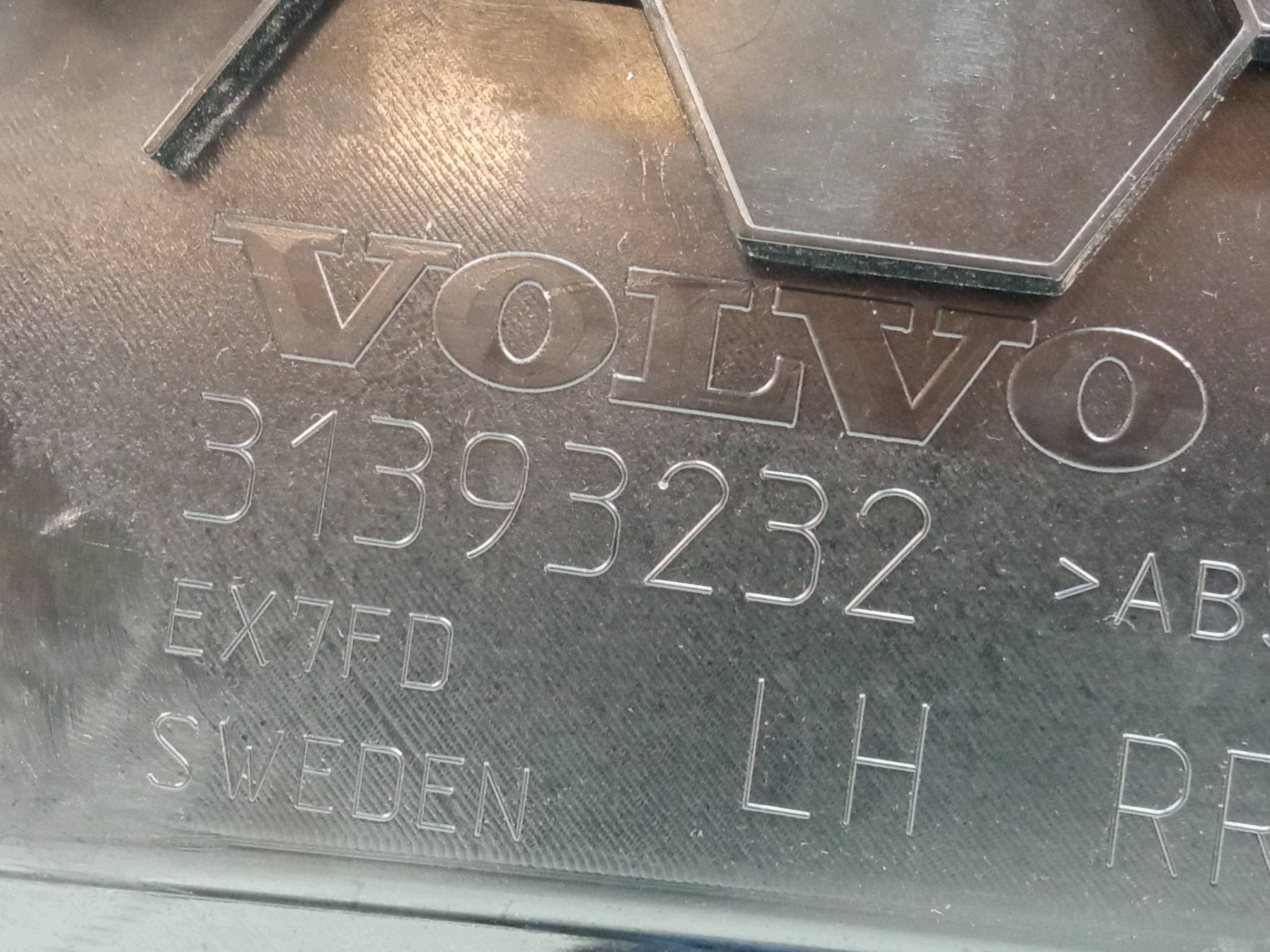 upholstery side 31393232 Volvo S90 II (2016- )