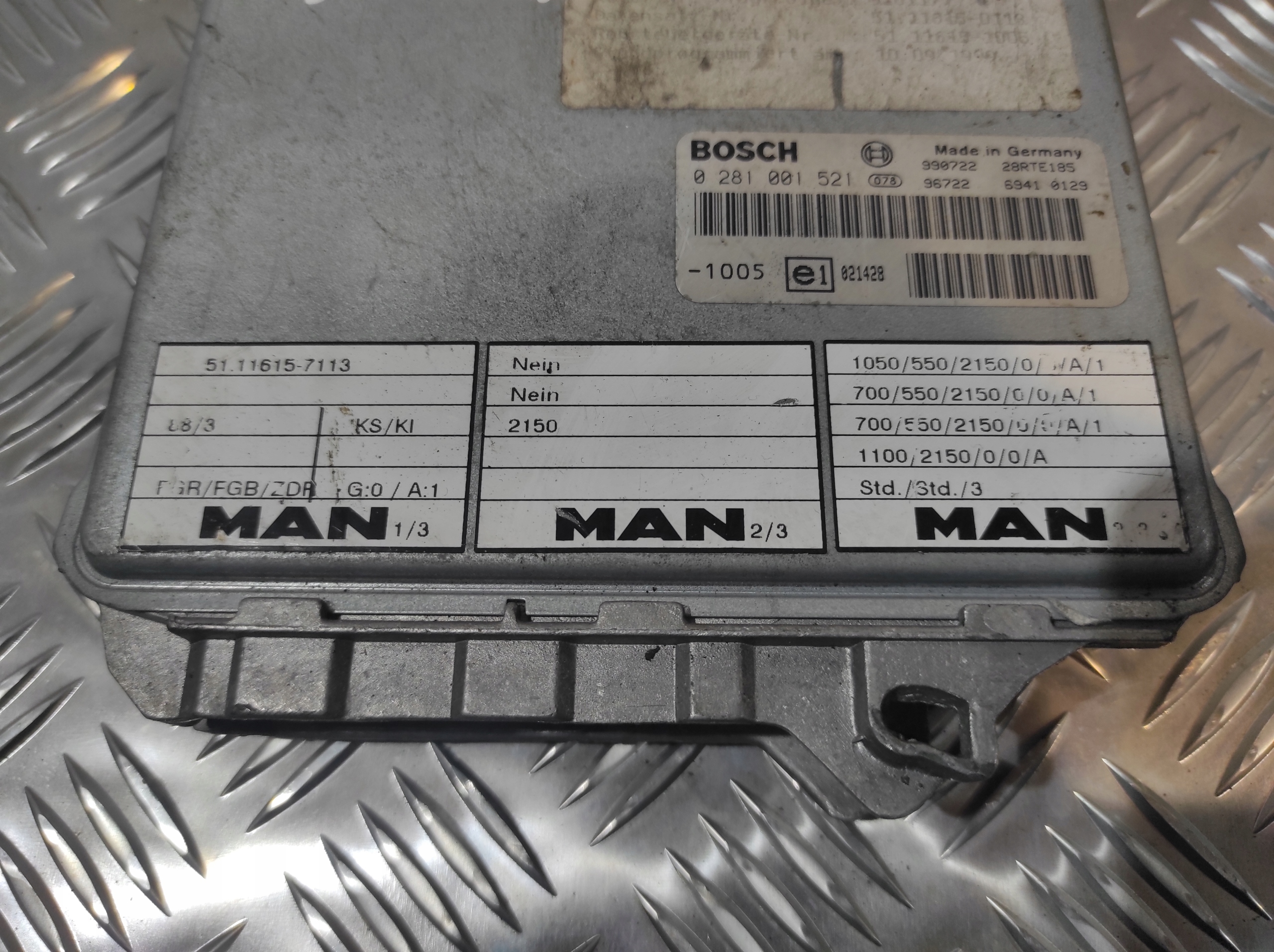 control unit of the engine 0 281 001 521 MAN