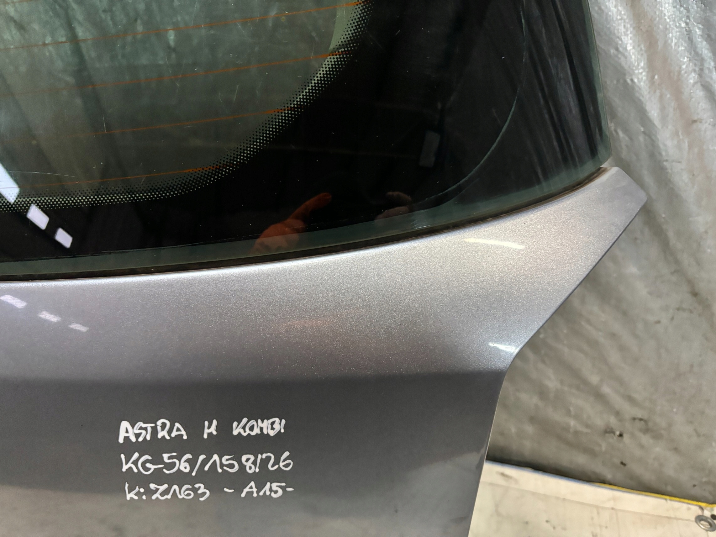 trunk door boot OPEL ASTRA H KOMBI K: Z163