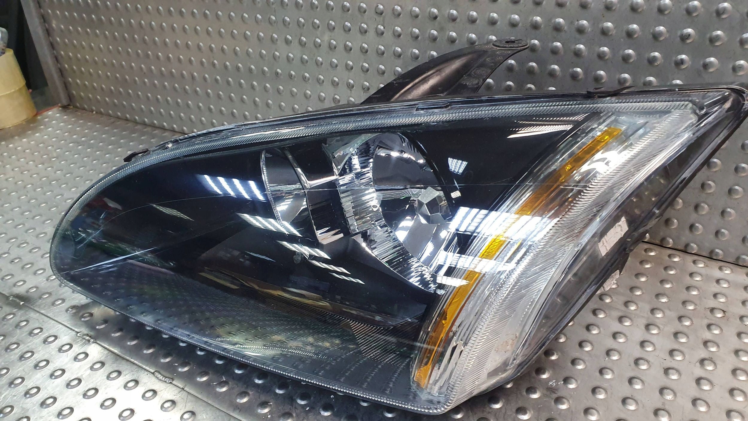 light front left FORD FOCUS II 04- 4M51-13W030-JC