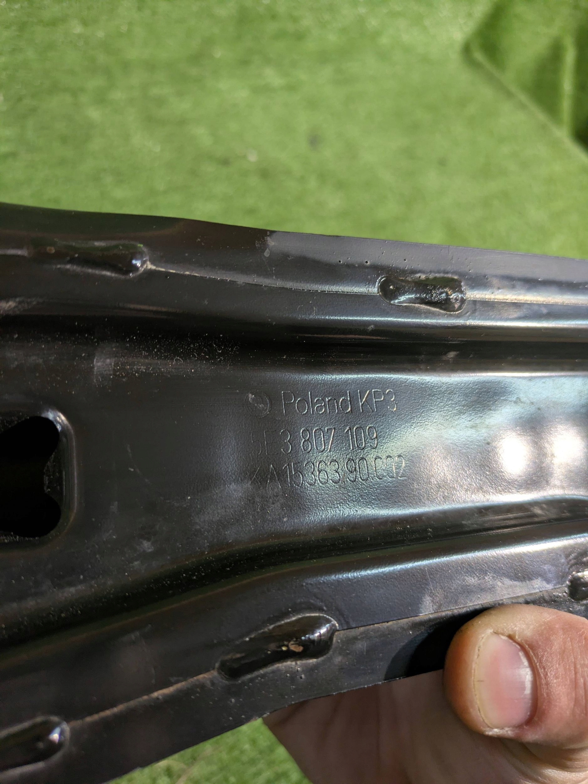 bumper support of the front front SKODA OCTAVIA IV 19- NR.584