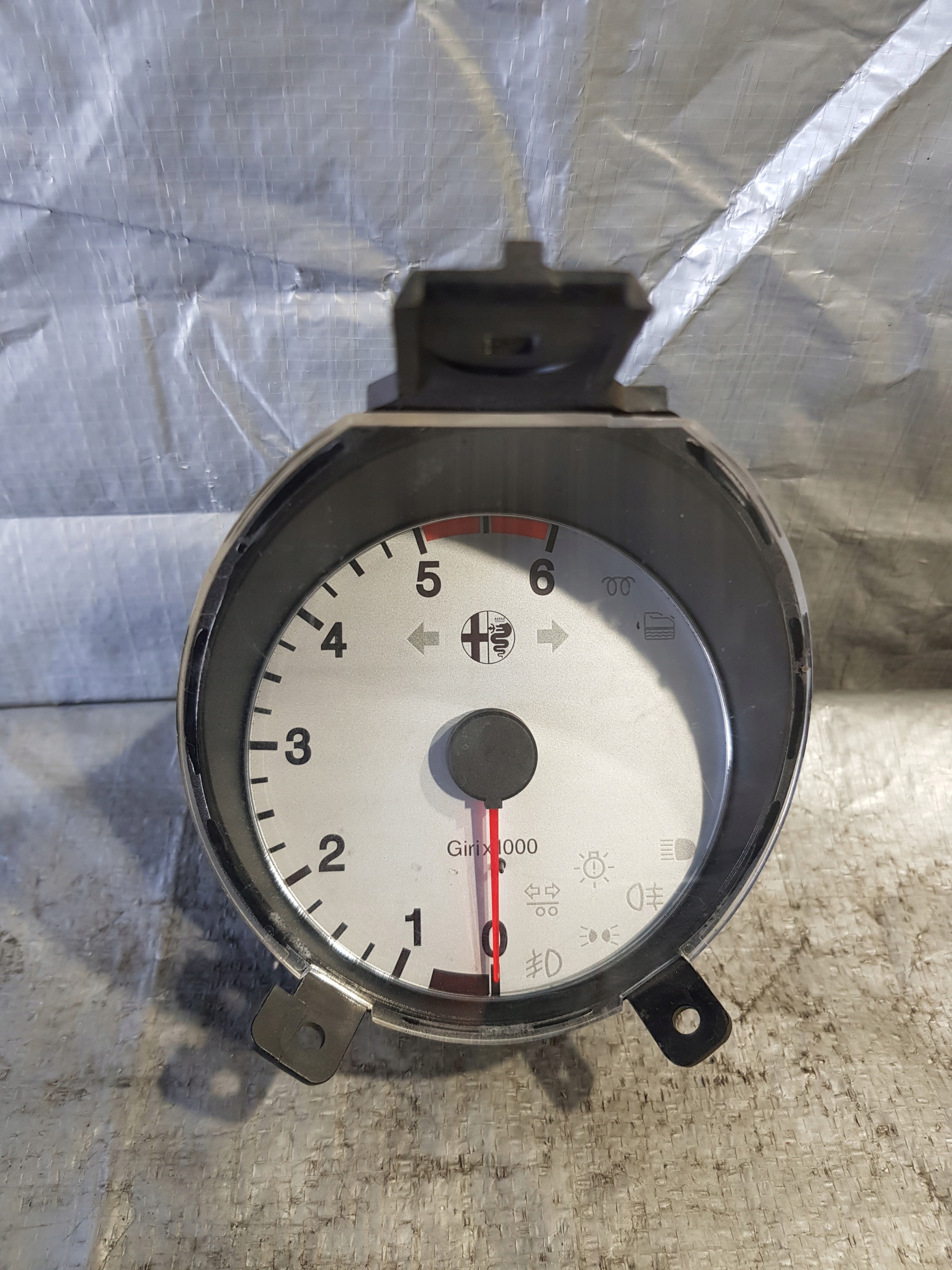 dials dials tachometer Alfa Romeo 156 OE 6850840070
