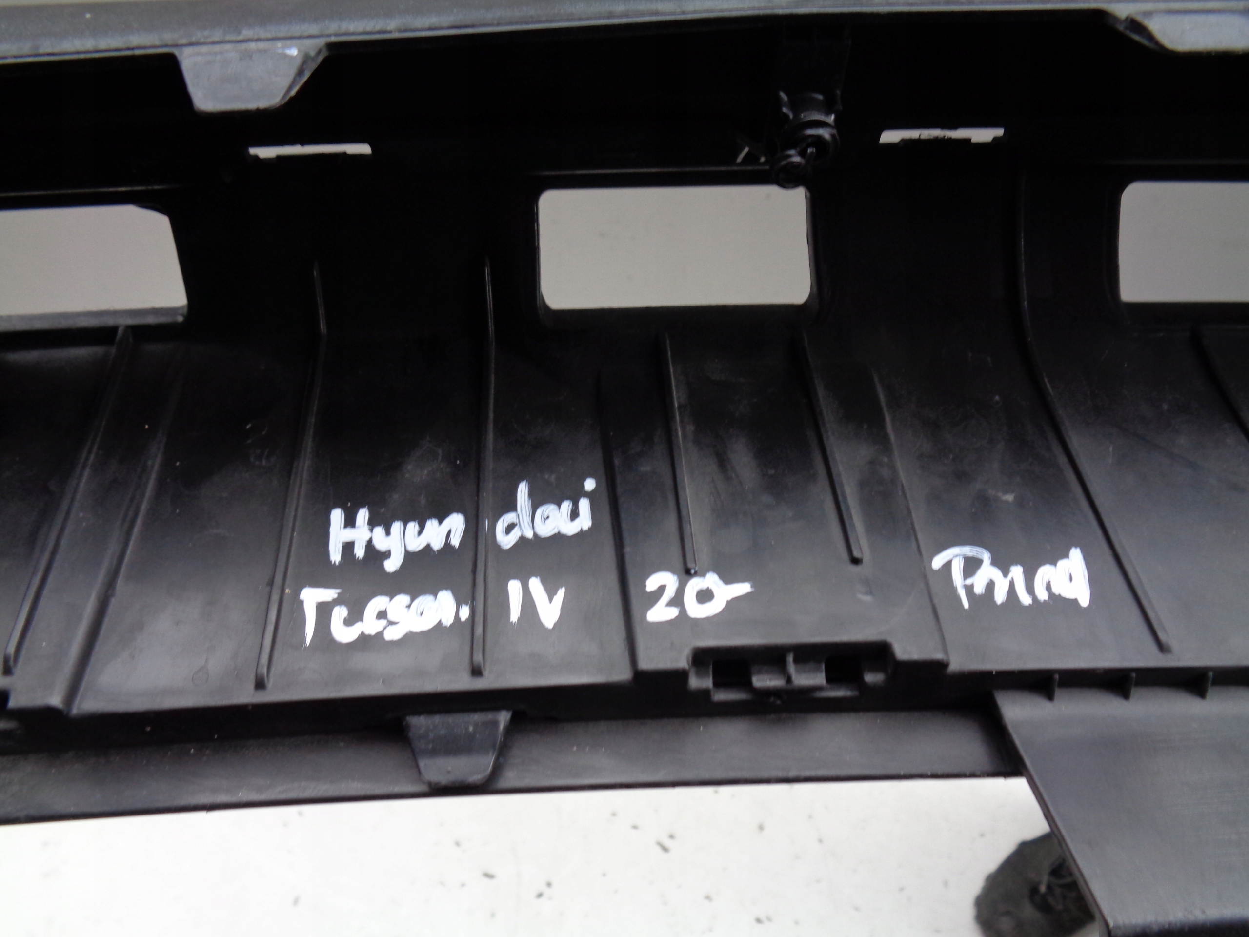 ACCESSORI PARAURTI ANTERIORE SPOILER HYUNDAI TUCSON IV 20