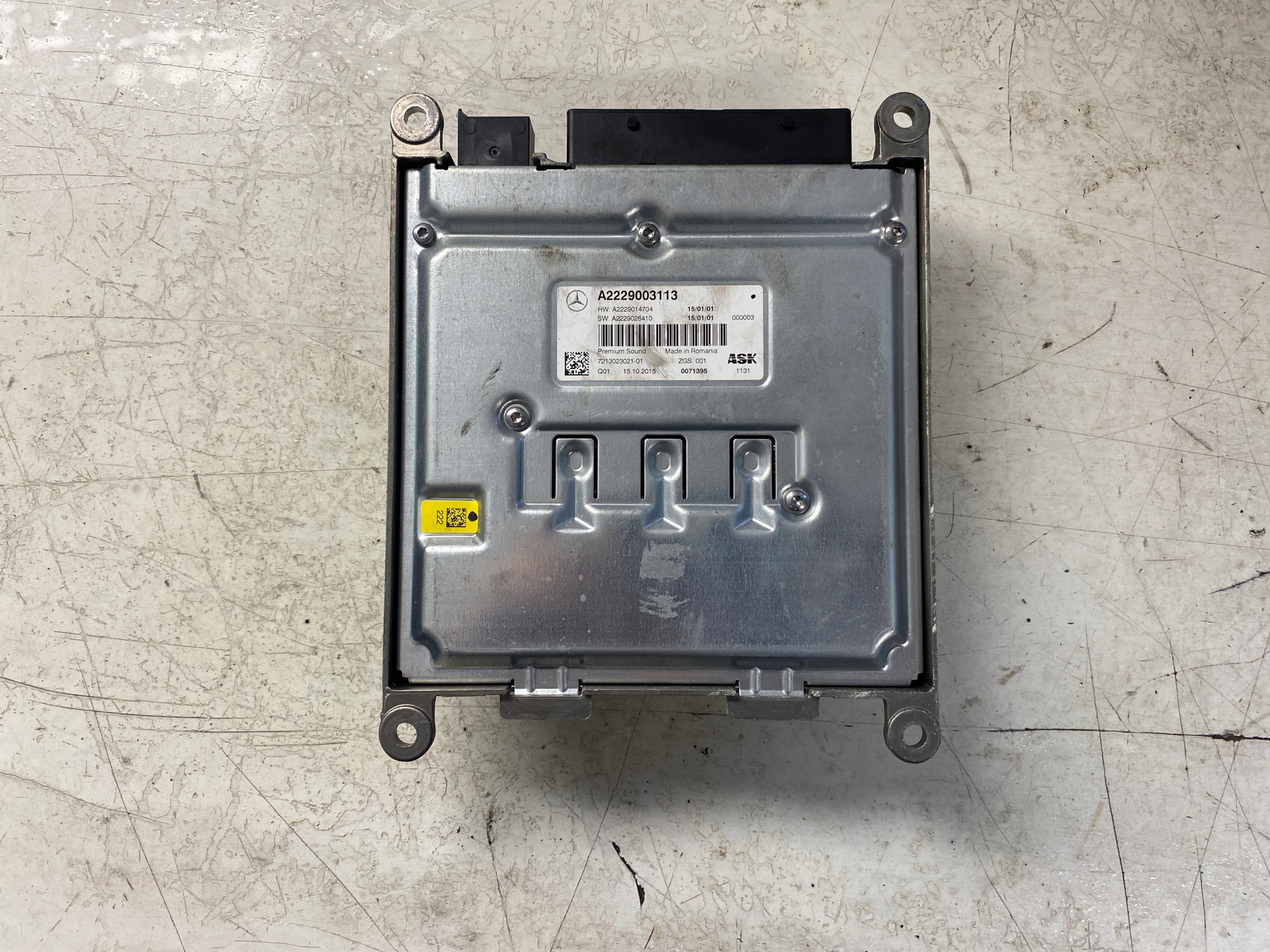 MERCEDES W205 усилитель BURMESTER A2229003113