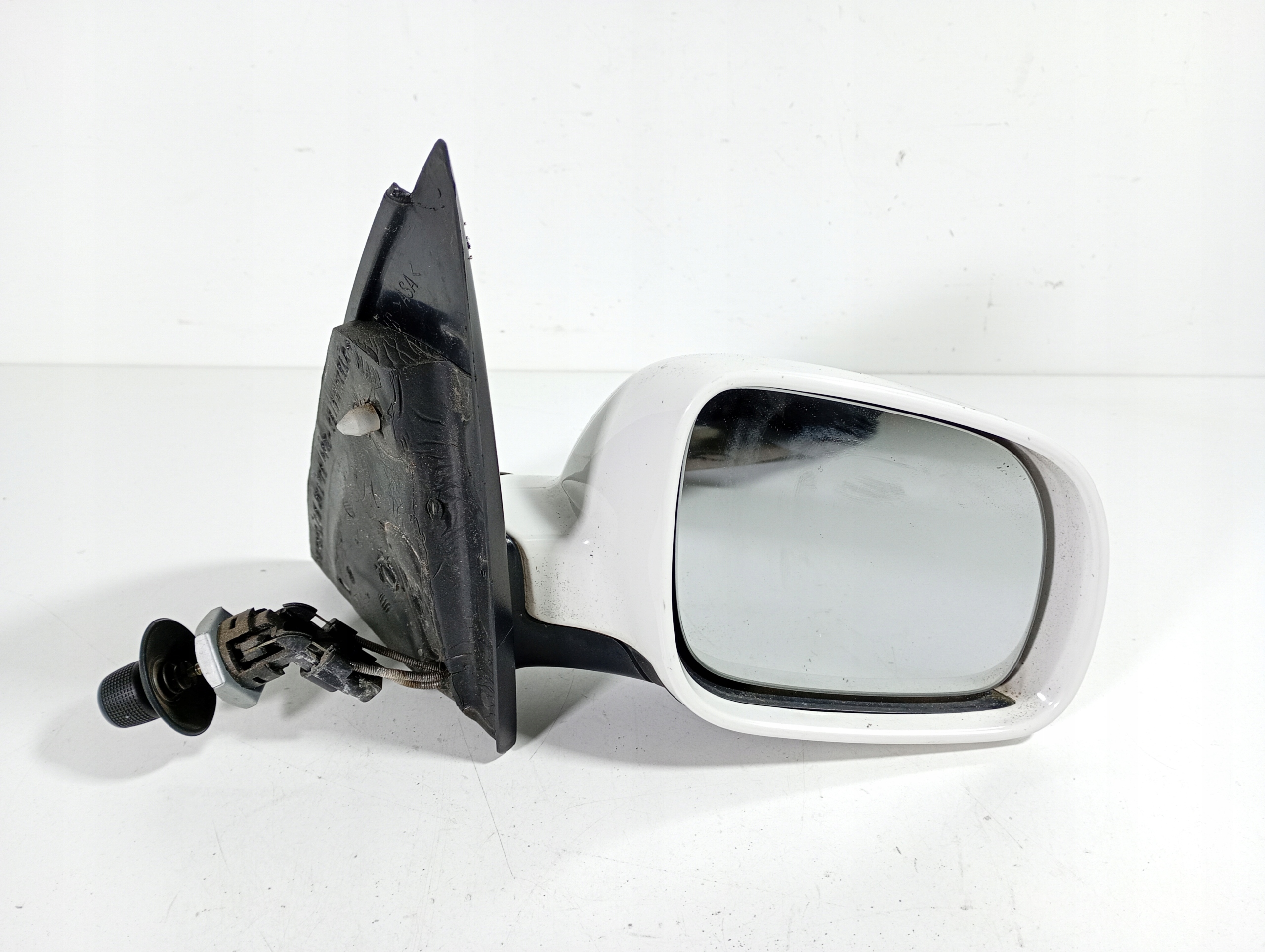 VW Lupo 98-05 mirror right manually kod lakieru AUC