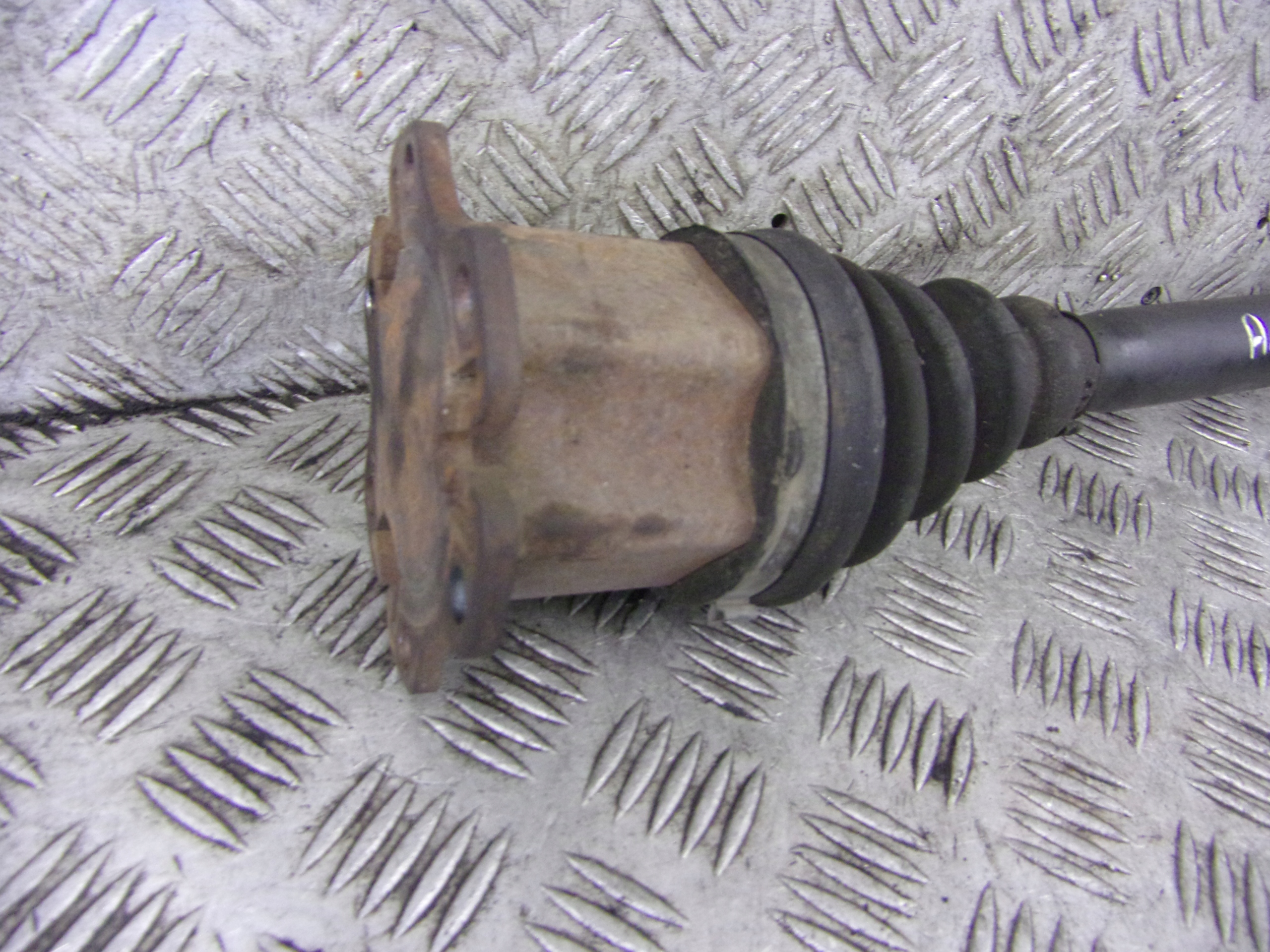 semi-axis semi-axis left front ABS AUDI A4 B6 2.0 B 8E0407272AH