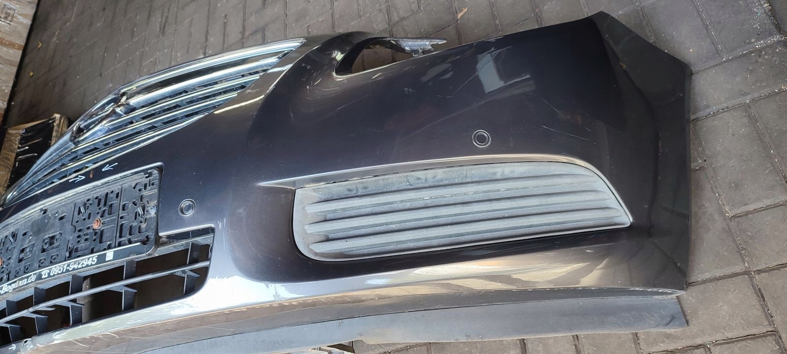 bumper front front PDC Opel Insignia A kombi Z177