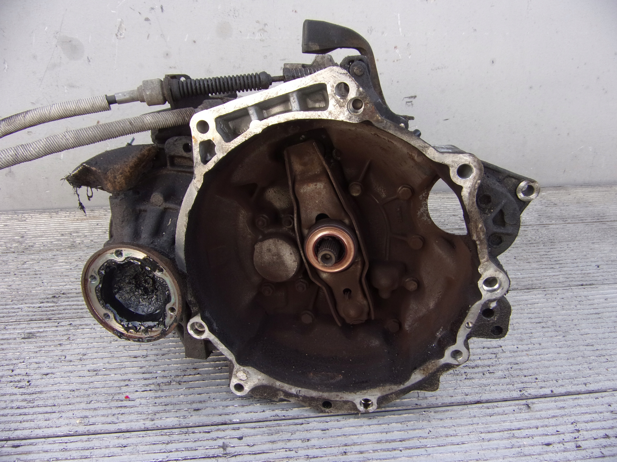CAMBIO manuale VOLKSWAGEN NEW BEETLE EGT 2.0 B