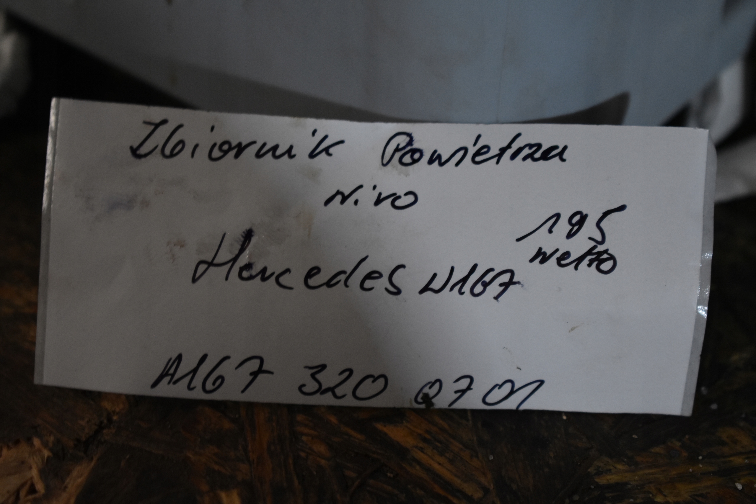 IDEALNY BEHÄLTER LUFT NIVO MERCEDES W167 1