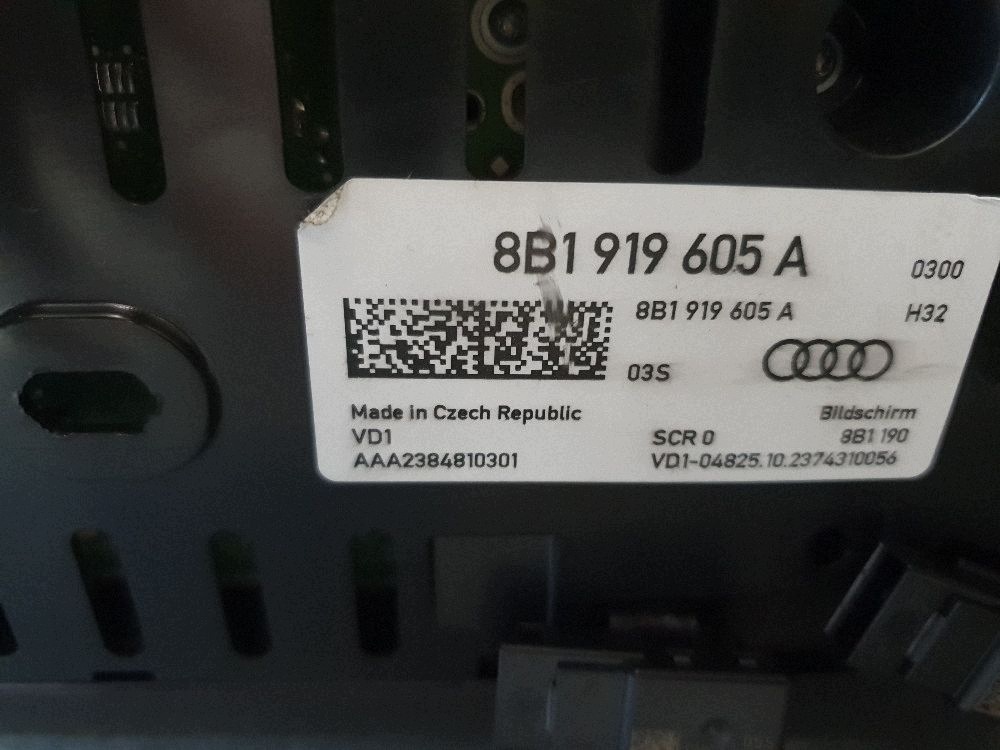 Audi SQ6 e-tron écran monitor 8B1919605A
