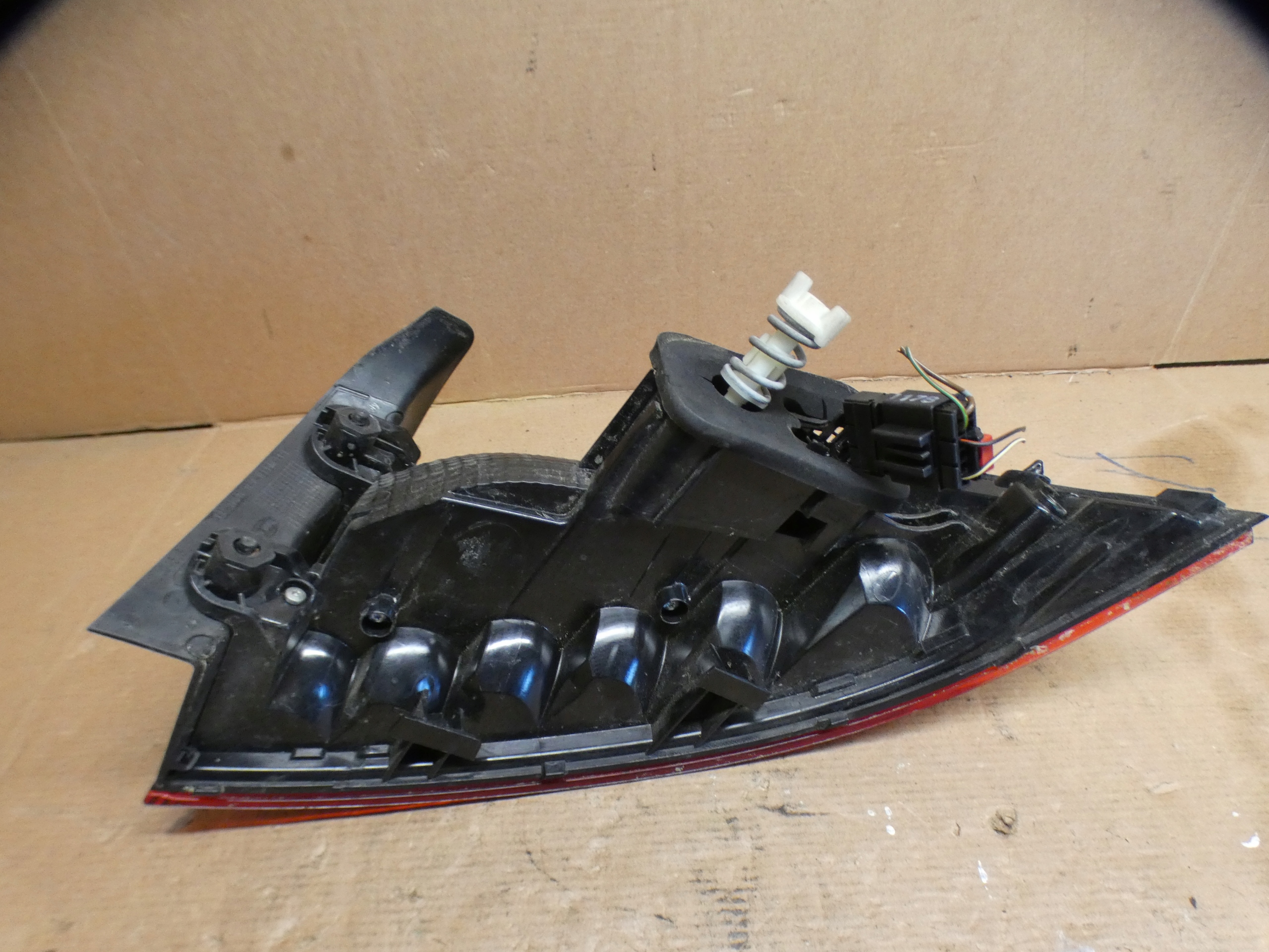 VW PASSAT B8 sedan light left rear part LED 3G5945311