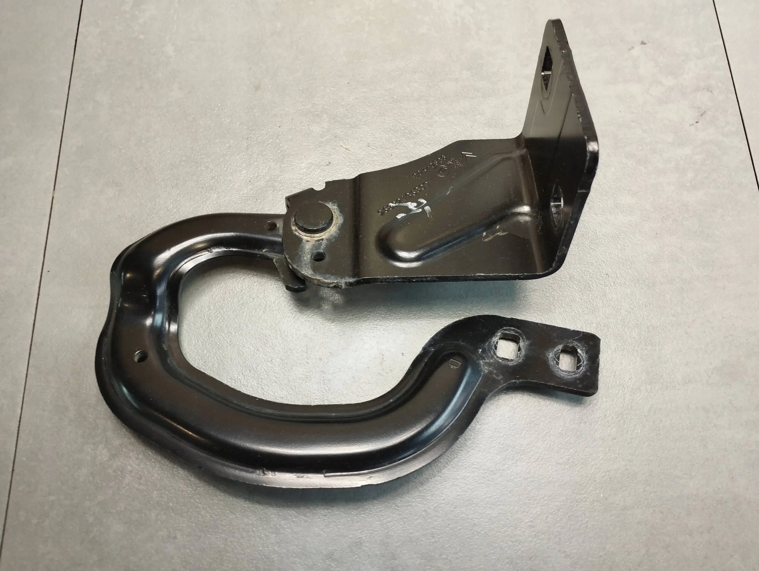 Peugeot 3008 and hinge bonnet rear part 9683213680D
