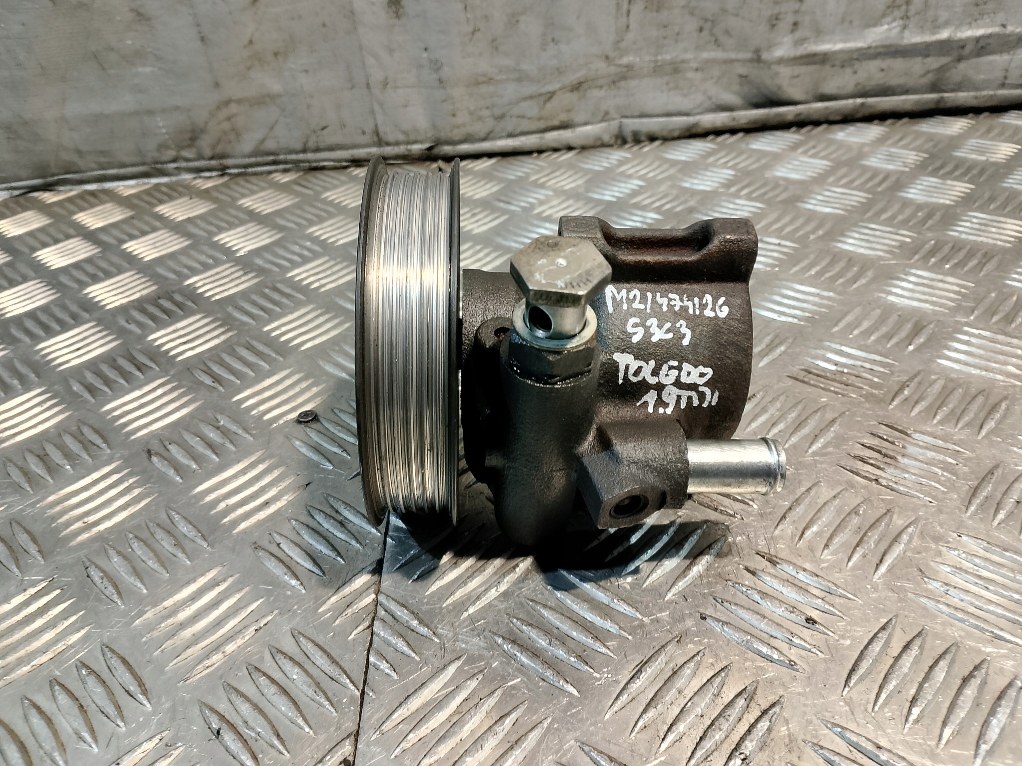 servo pump SEAT TOLEDO II 2 1.9 TDI 1J0422154D