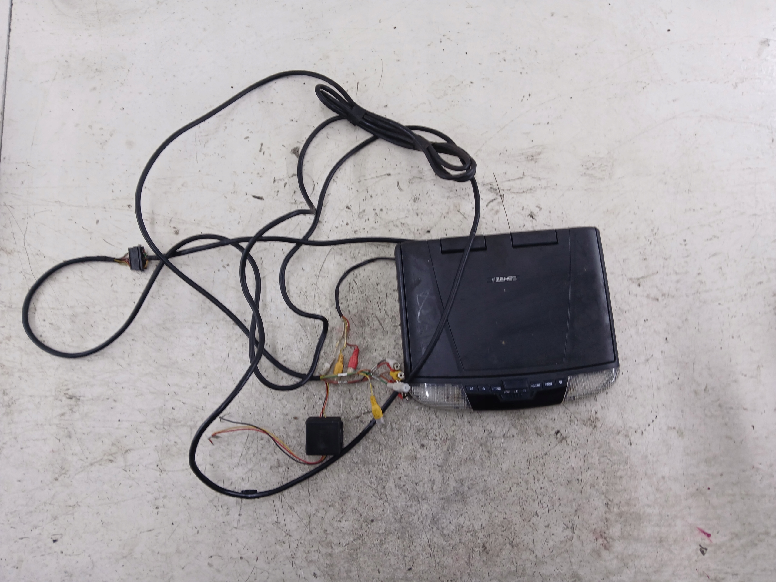 ZENEC RADIO SAMOCHODOWE 2 DIN EKRAN BLUETOOTH + ODTWARZACZ DVD SUFITOWY