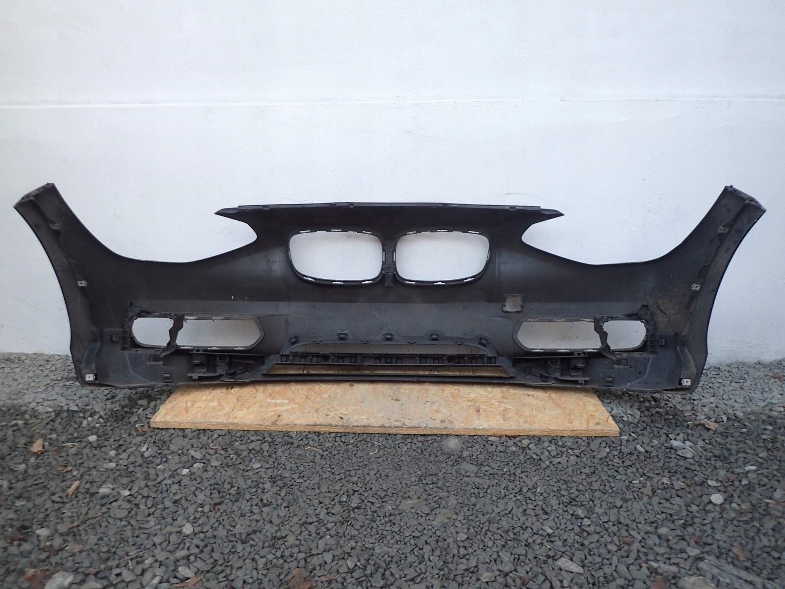 bumper front front BMW 1 and F20 F21 2011-2015R