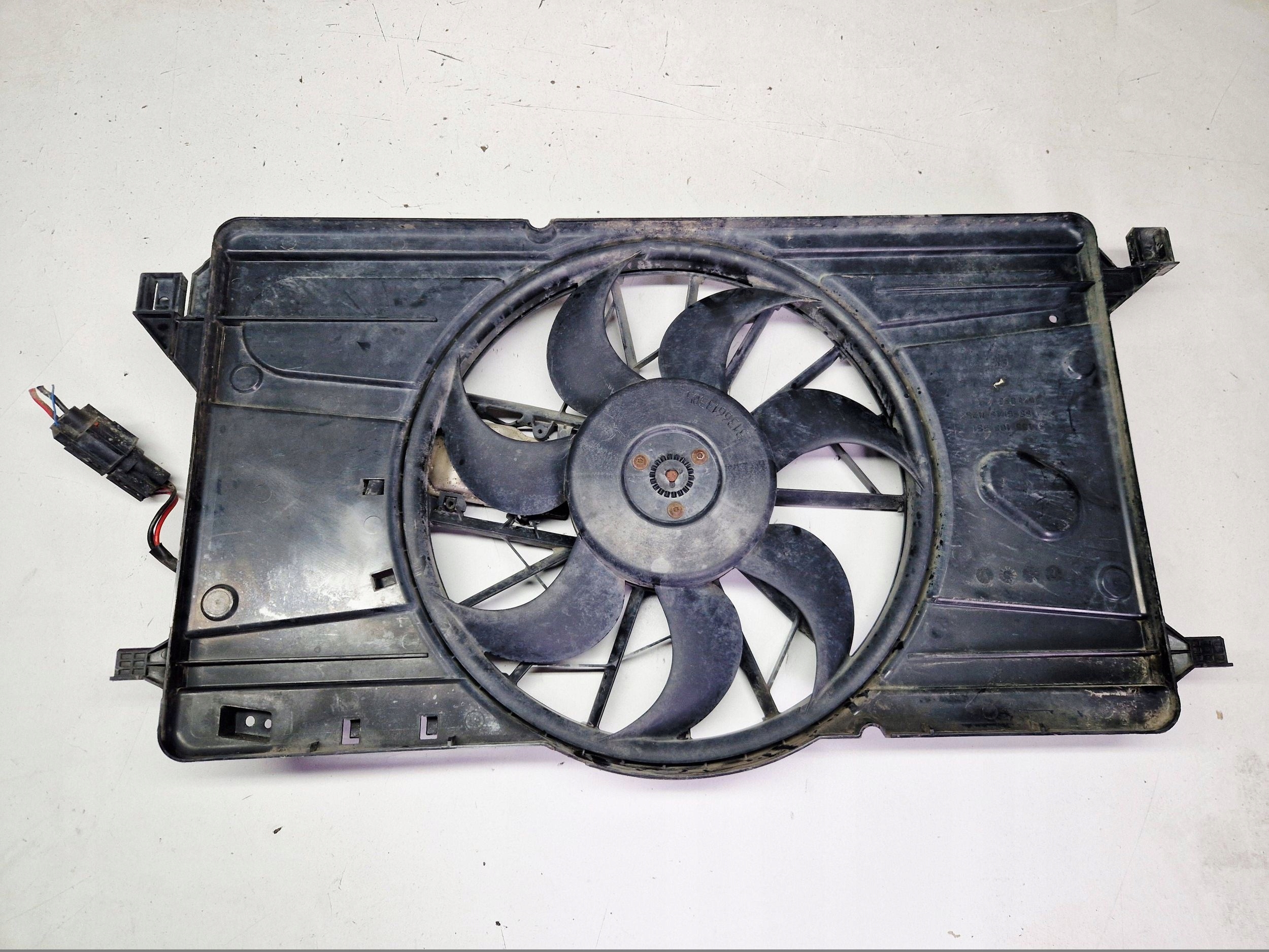 ventilátor chladiče FORD FOCUS MK2 C-MAX MK1 3M5H8C607UB