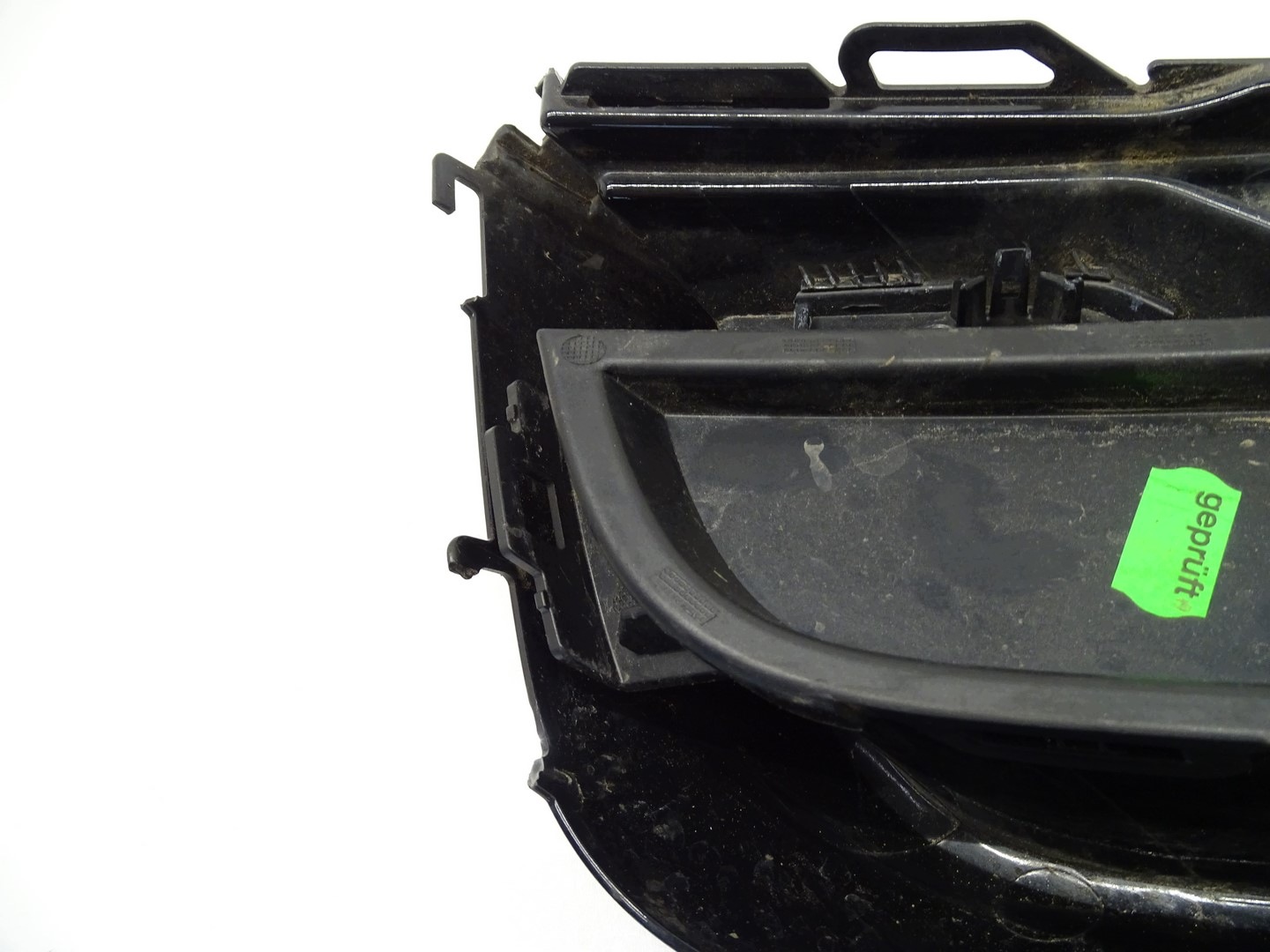 grid of a bumper right front right front VW TIGUAN 5NA 5NA853666D