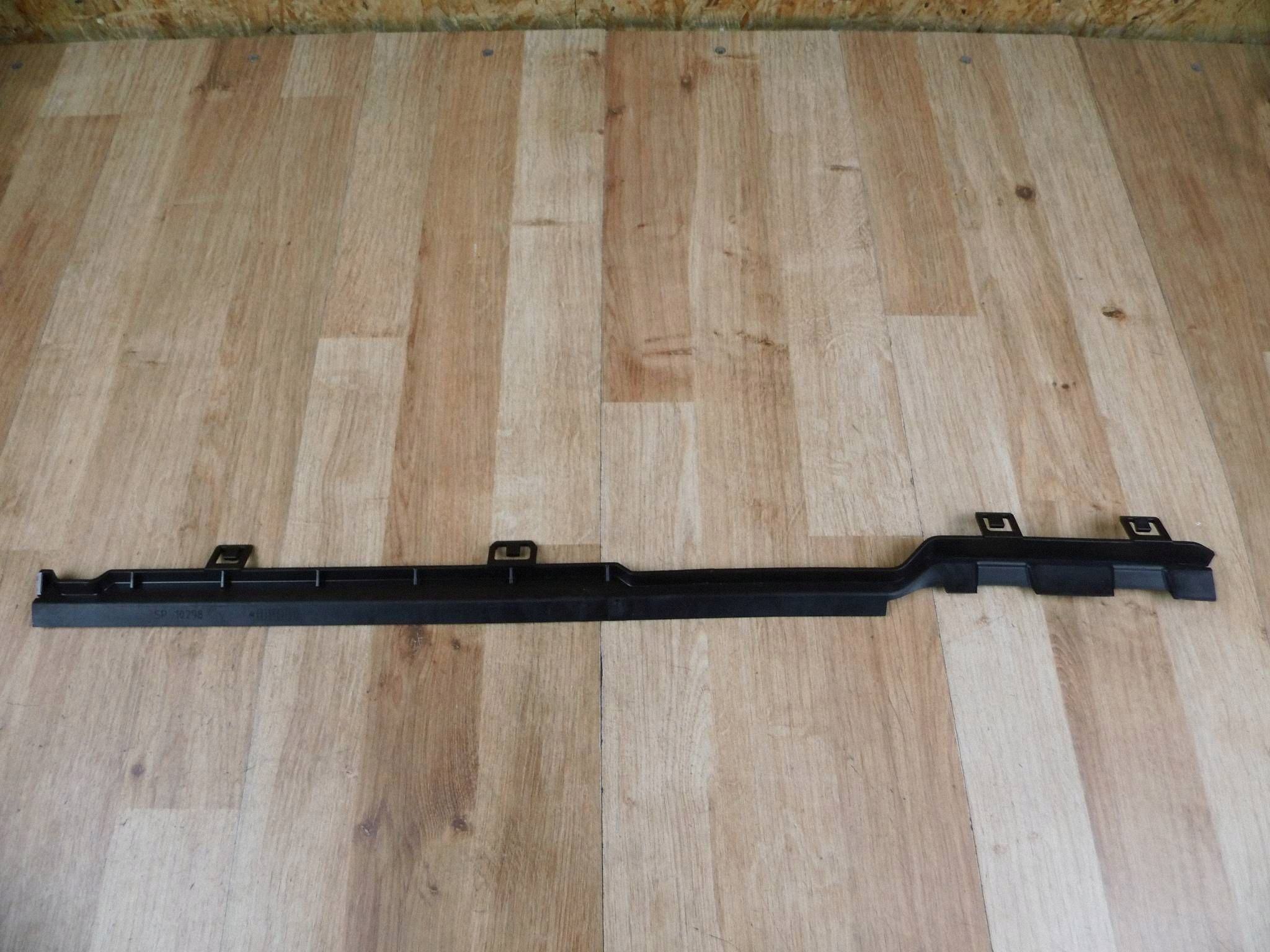 Ford Transit Custom II 2023+ deflektor cover radiator supports right