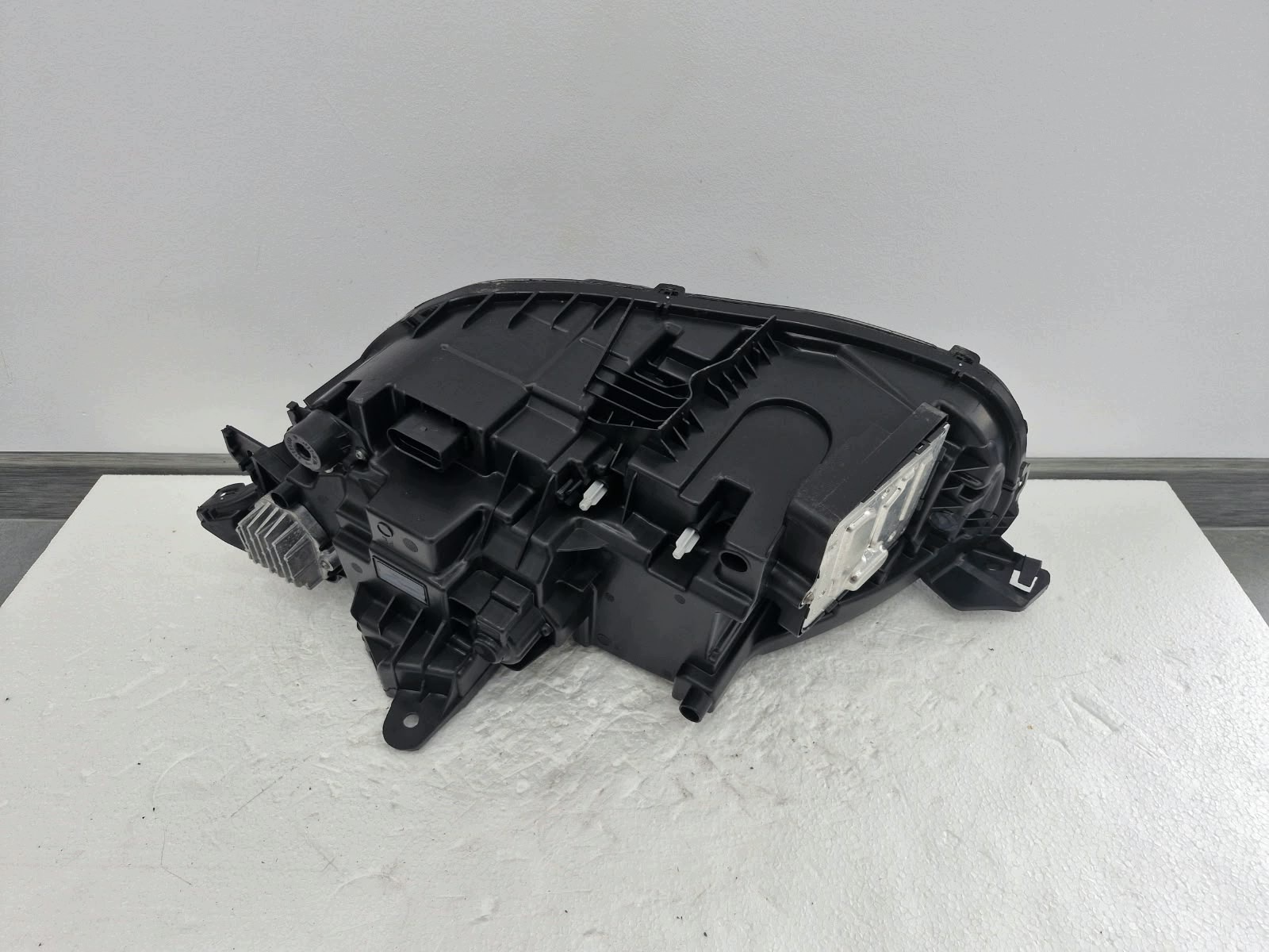 light right Volvo XC90 II LIFT FULL LED Active High Beam