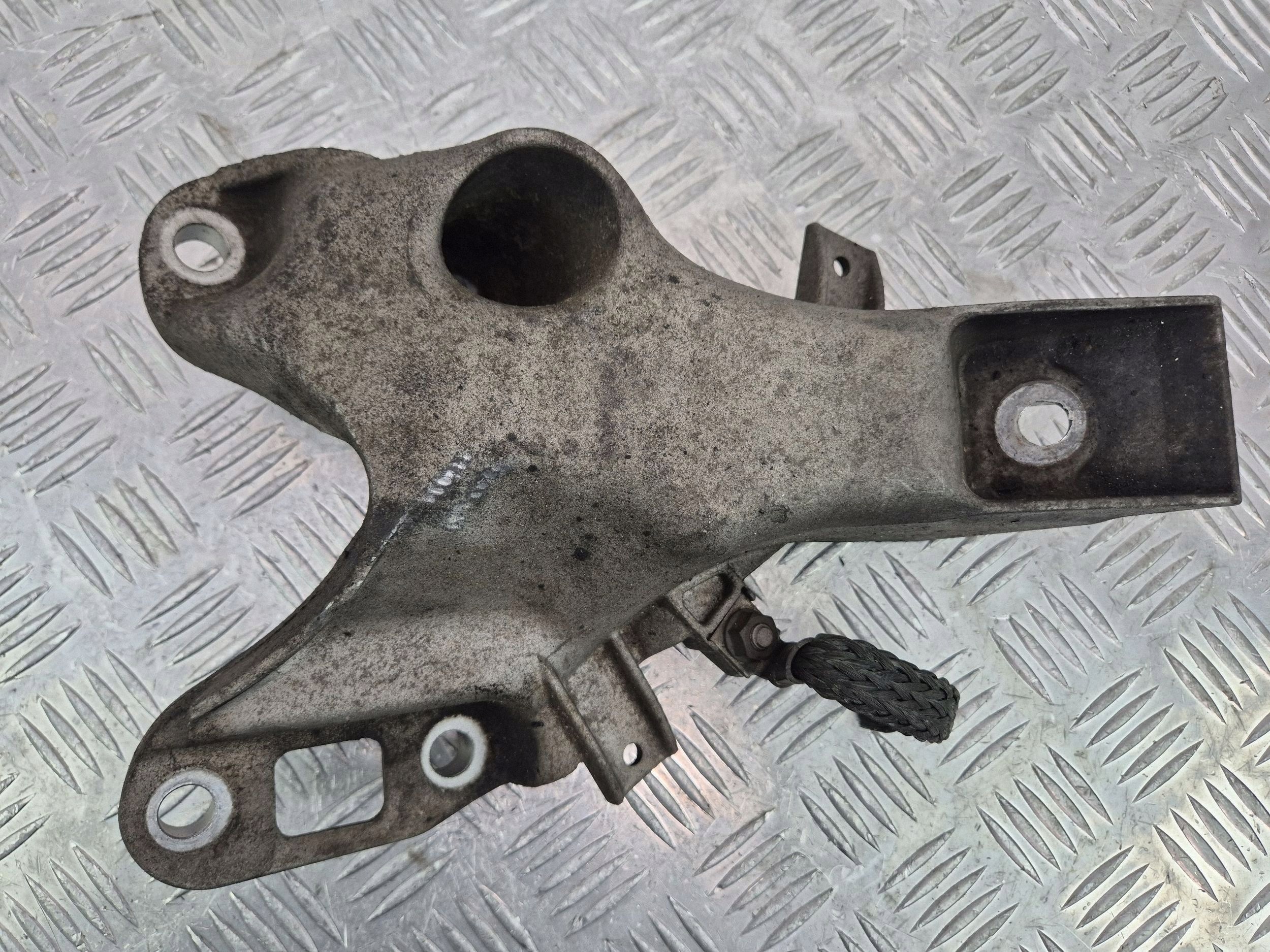 engine mount BMW X5 E70 35i 6778331 N55B30A