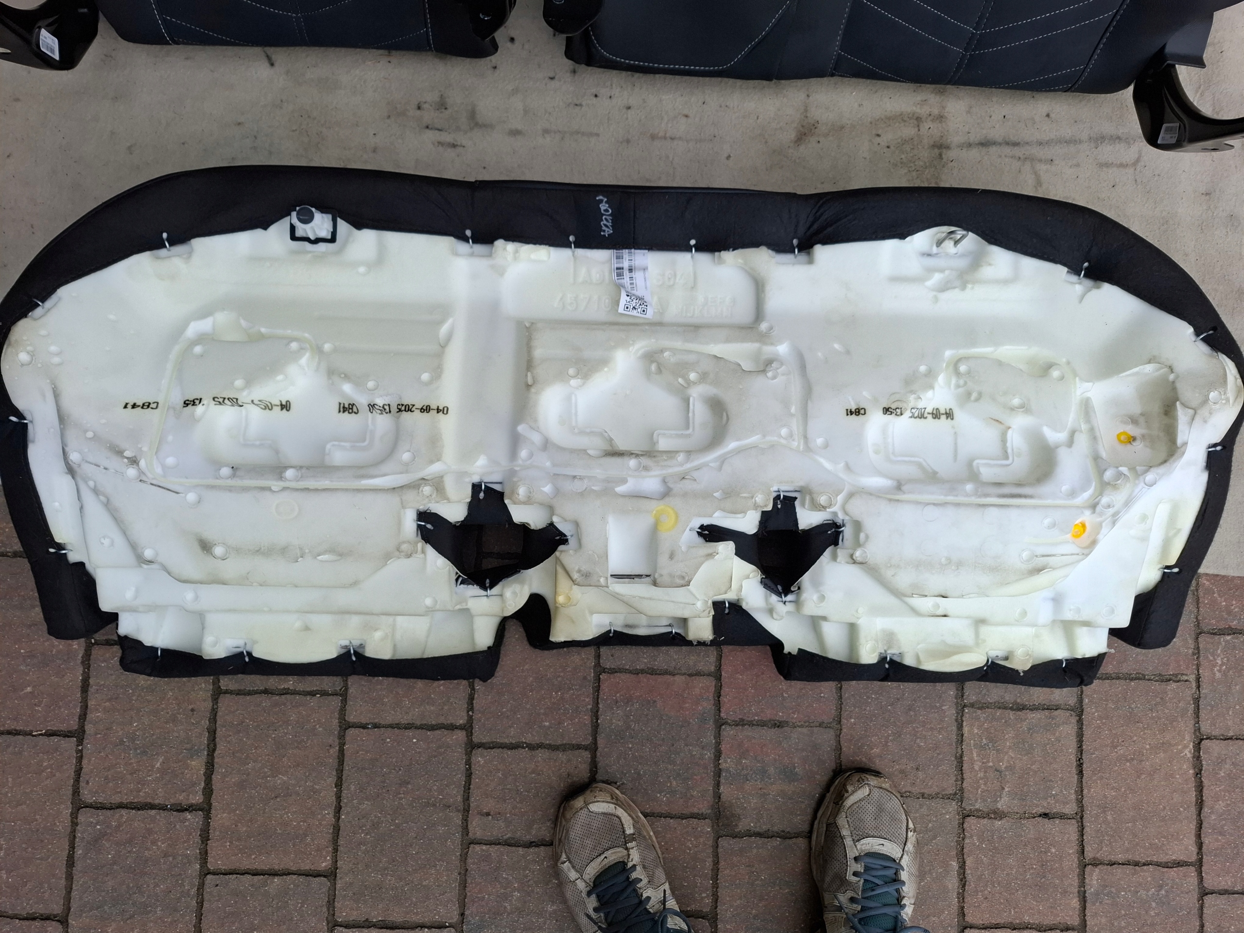 Sitz heck hinten OPEL MOKKA B II neu 25r Leder