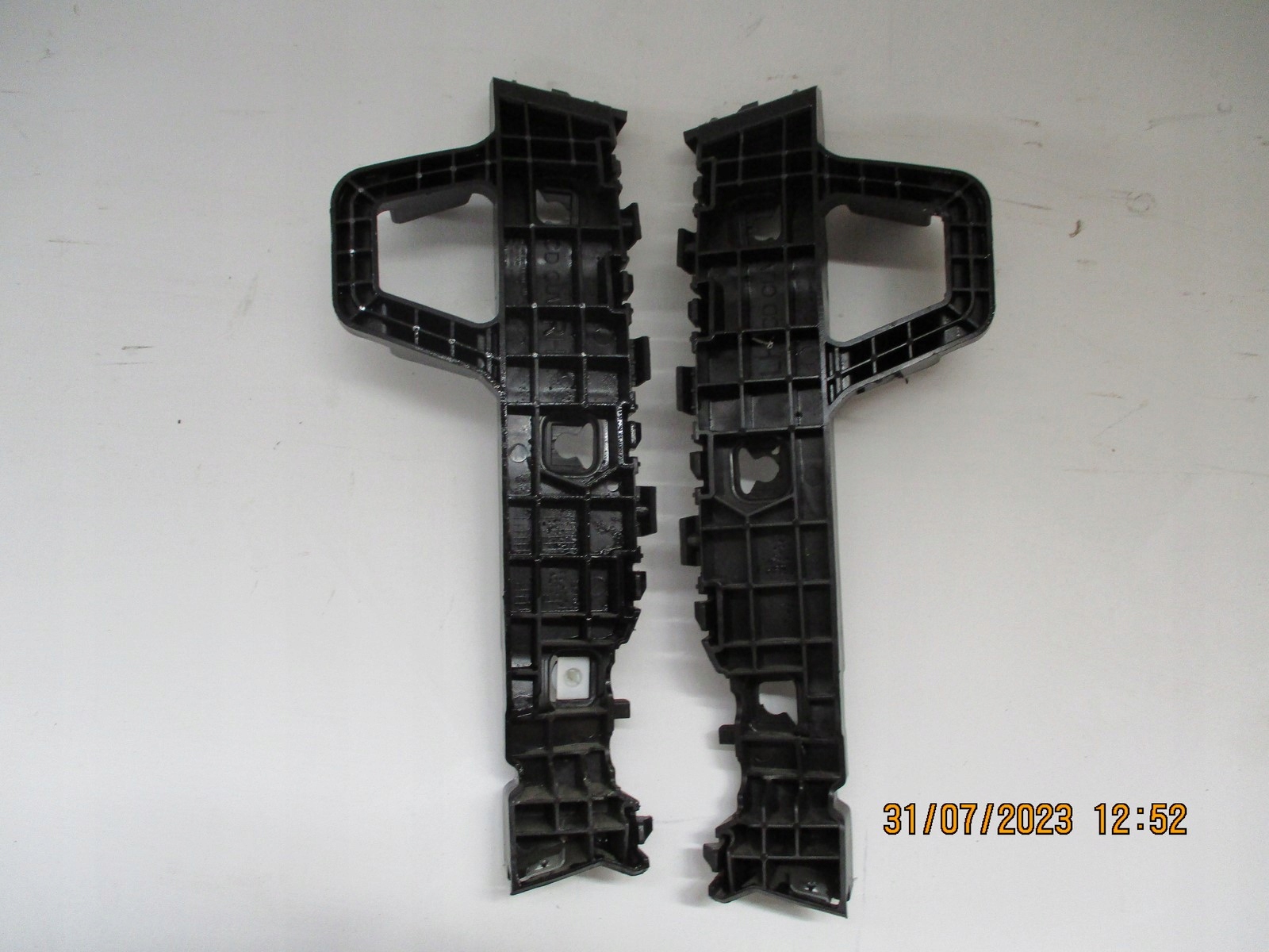bumper bracket rear part KIA X-CEED 22R
