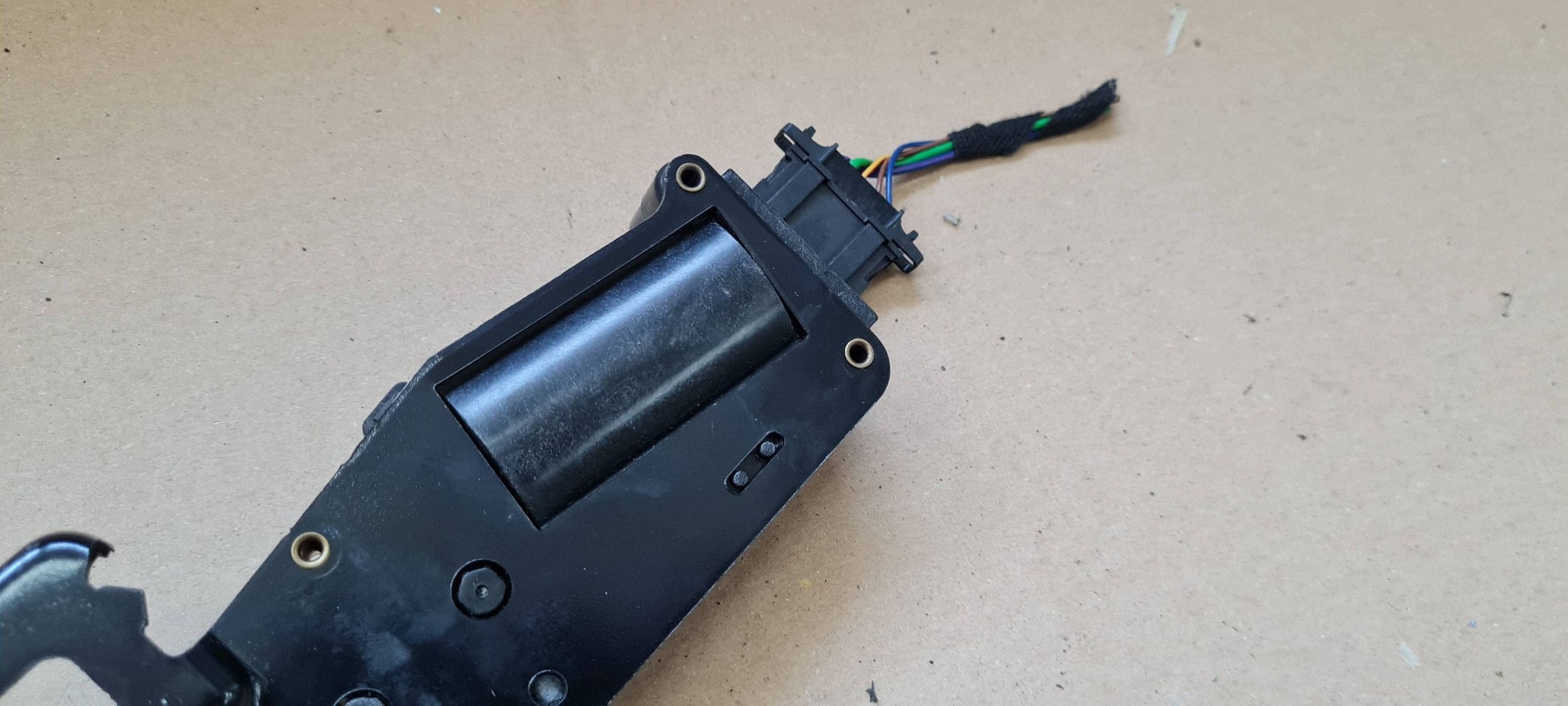 A7 4G S7 lock DOCIAG bonnet boot AUDI A6 C7 4G 4H0827383A
