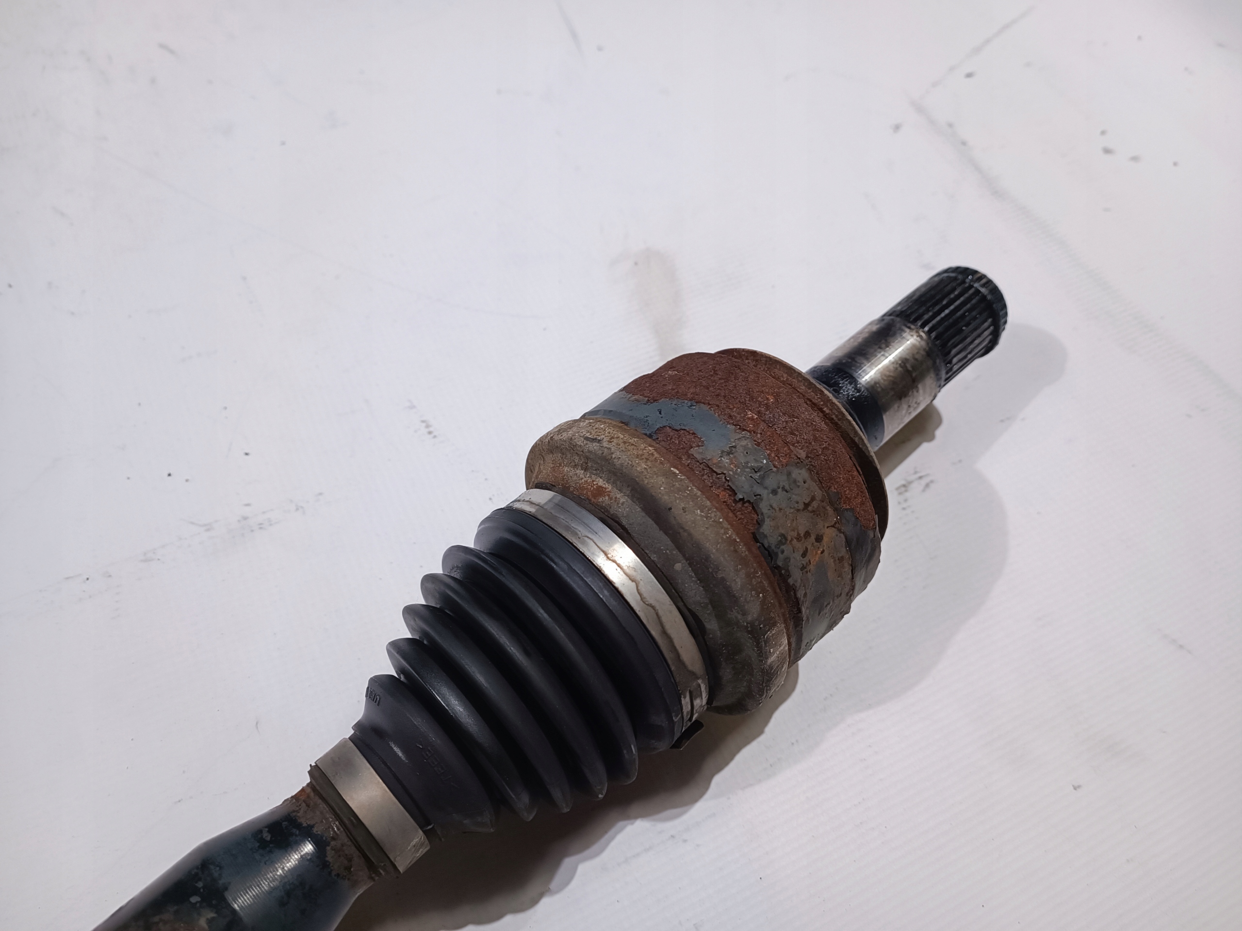 semi-axis right Chevrolet Camaro SS 6.2 v8 2009-2015