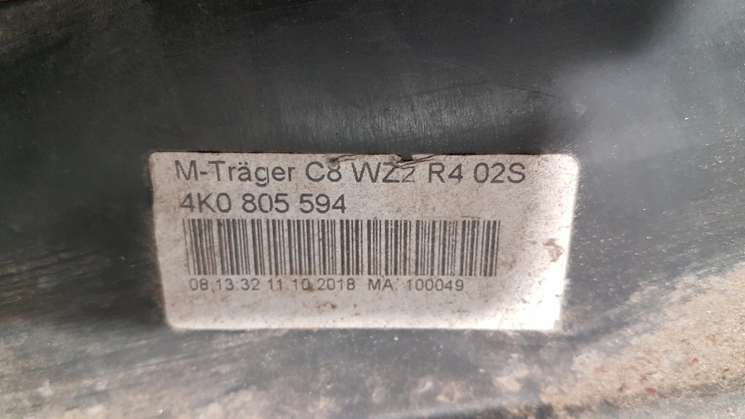 панель передняя / телевизор перед Audi A6 C8 4K0805594 оригинал