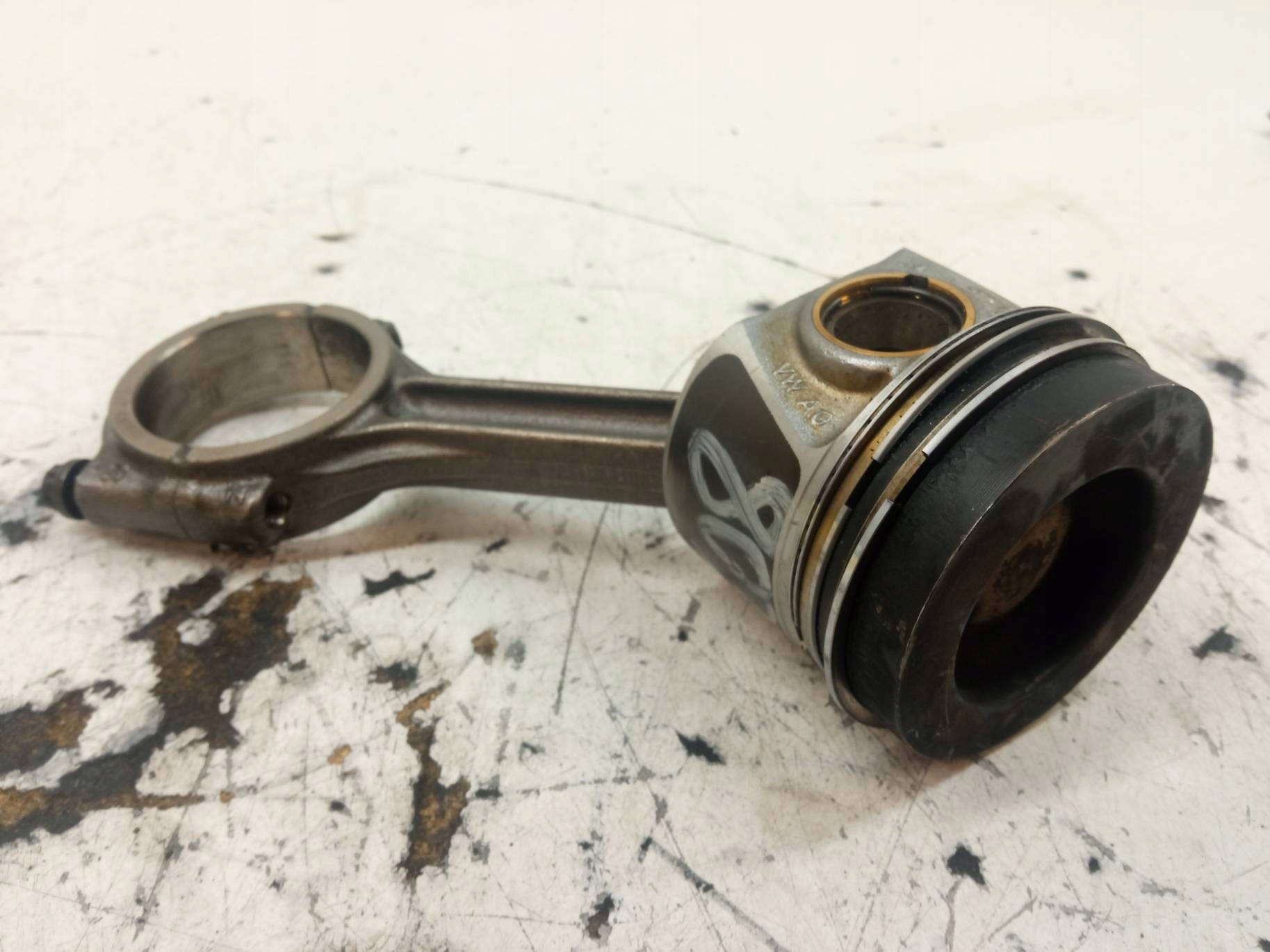 Piston Bielle 2.0 TDI Audi A3 III (2013- 2020) 8V