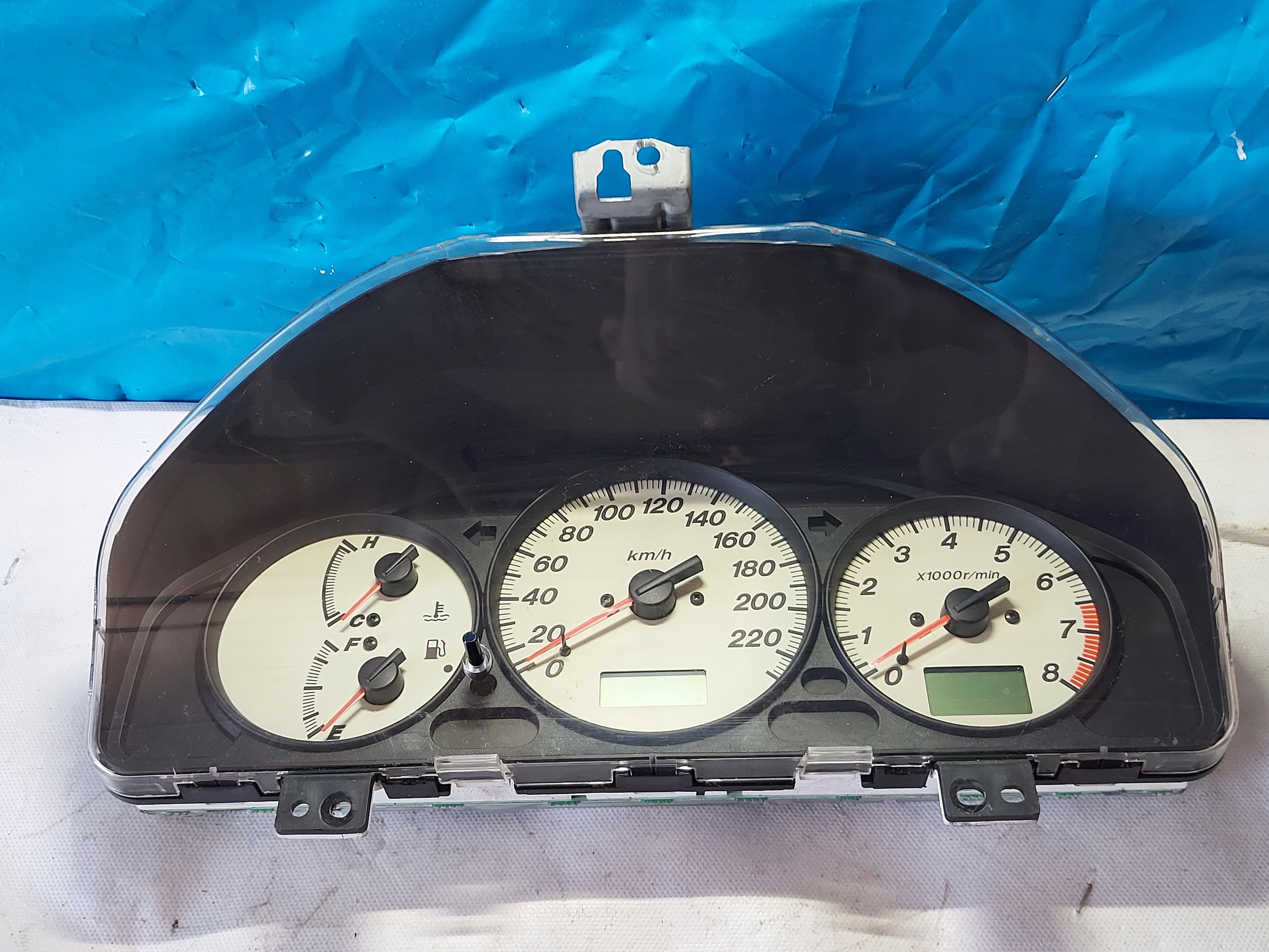 dials clock MAZDA 323F 1.6 BL2DA